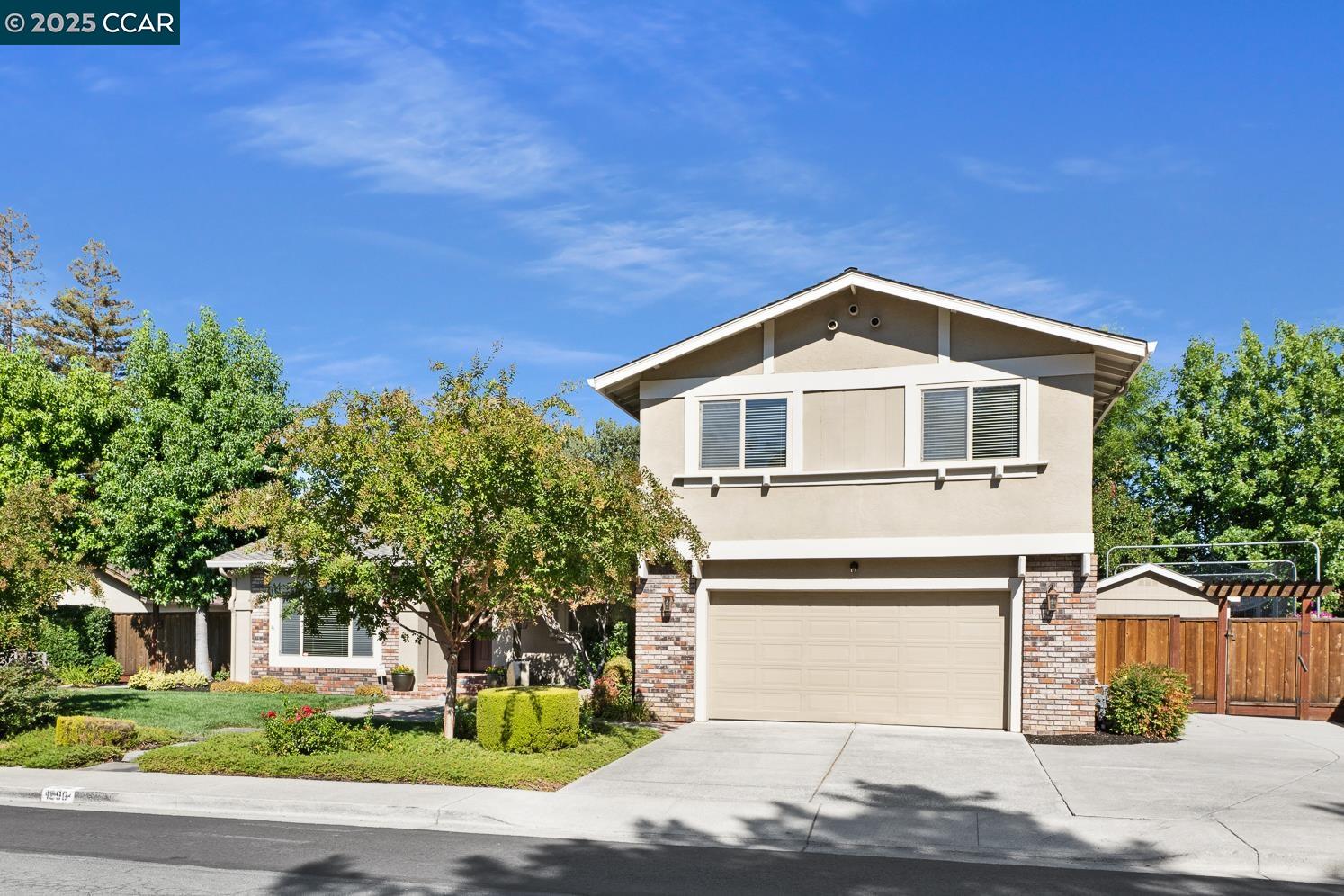 Front Image Thumbnail for CC41112837