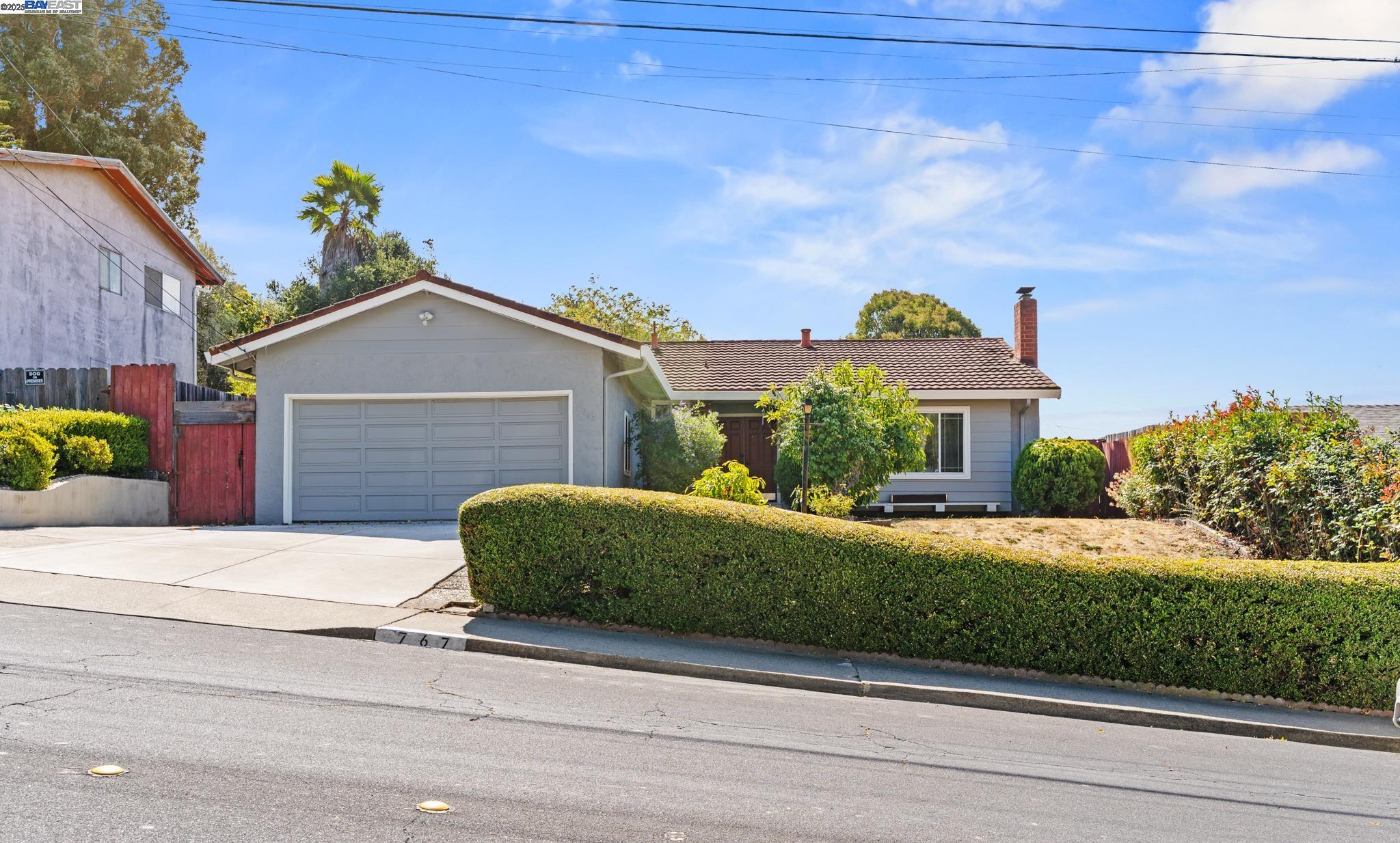 767 Marlesta Rd