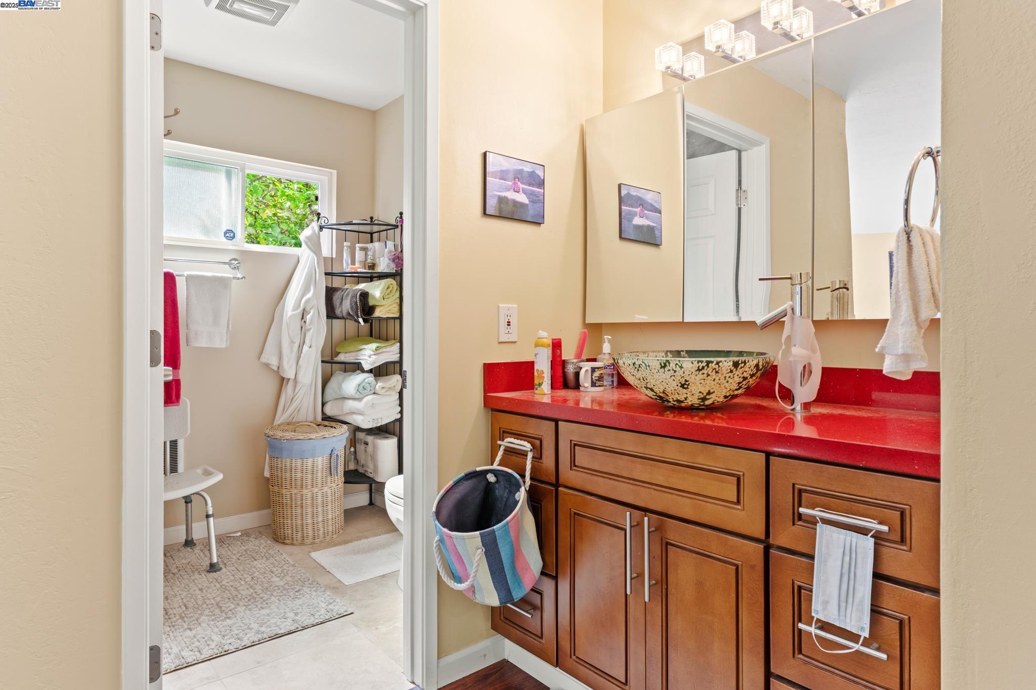 Detail Gallery Image 21 of 37 For 767 Marlesta Rd, Pinole,  CA 94564 - 3 Beds | 3 Baths