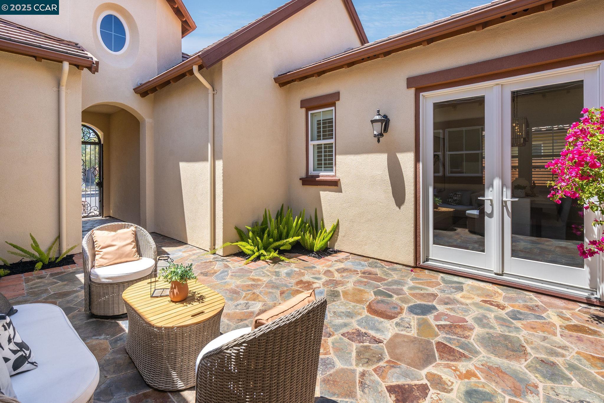 Detail Gallery Image 19 of 60 For 3467 Cashmere Street, Danville,  CA 94506 - 4 Beds | 2/1 Baths
