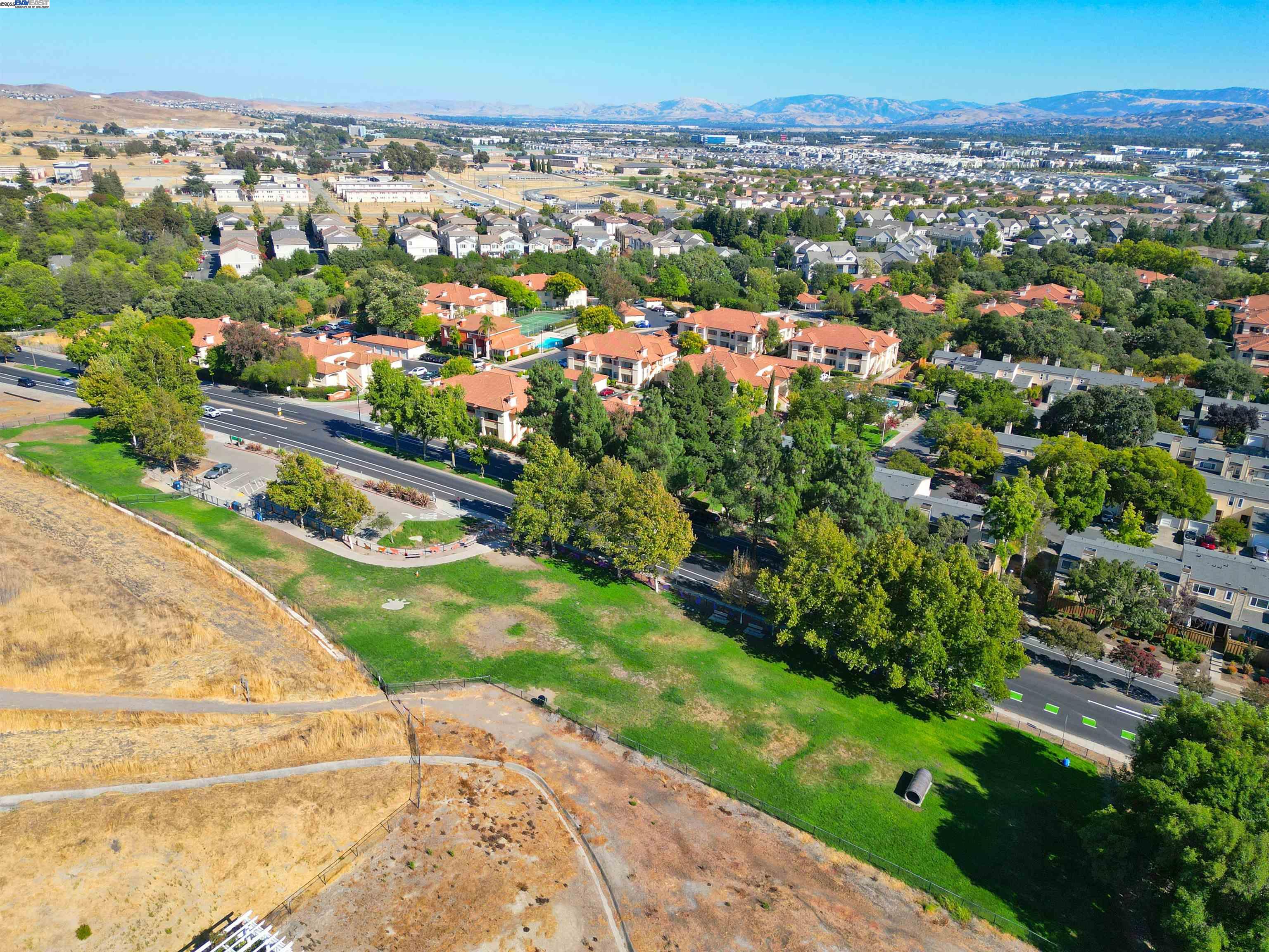 Detail Gallery Image 52 of 55 For 6746 Sapphire St, Dublin,  CA 94568 - 4 Beds | 2/1 Baths