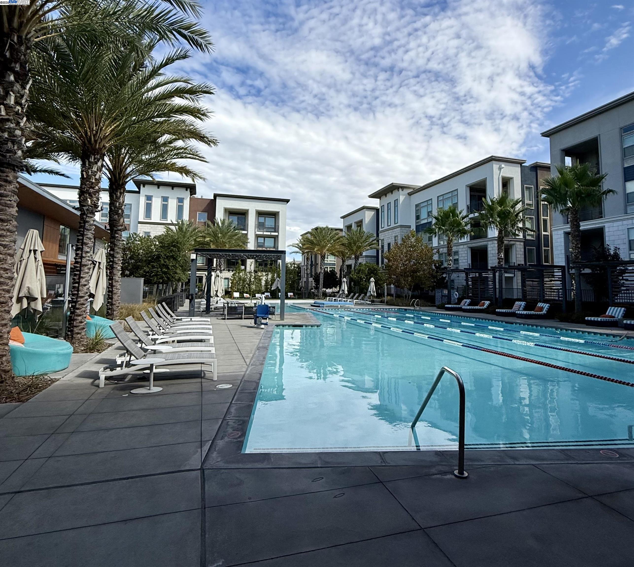 Detail Gallery Image 19 of 20 For 5761 Huntley, Dublin,  CA 94568 - 4 Beds | 4 Baths