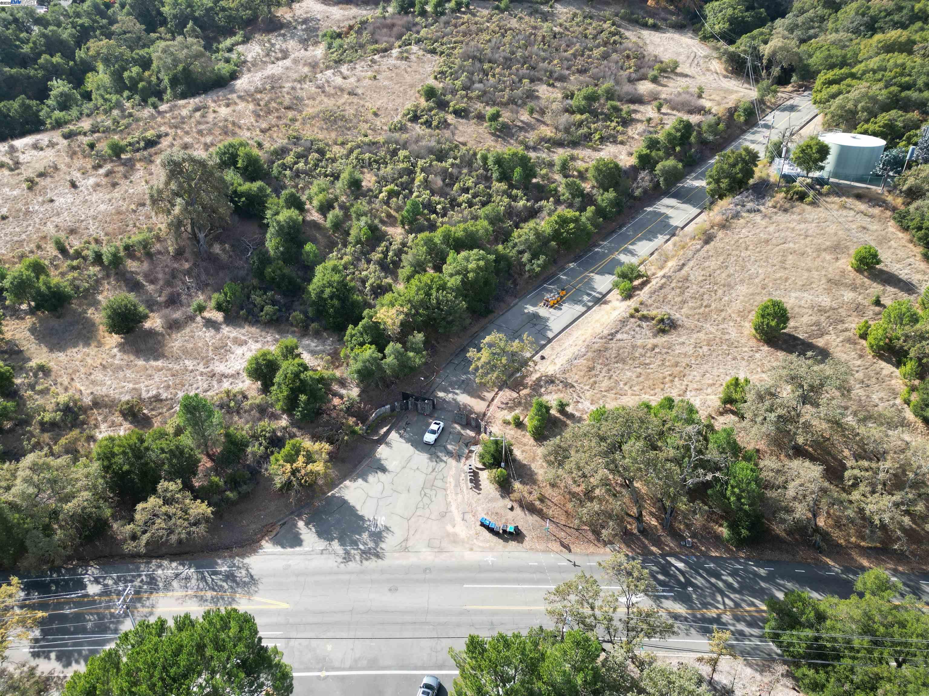 Detail Gallery Image 16 of 25 For 3984 Foothill Rd, Pleasanton,  CA 94588 - – Beds | – Baths