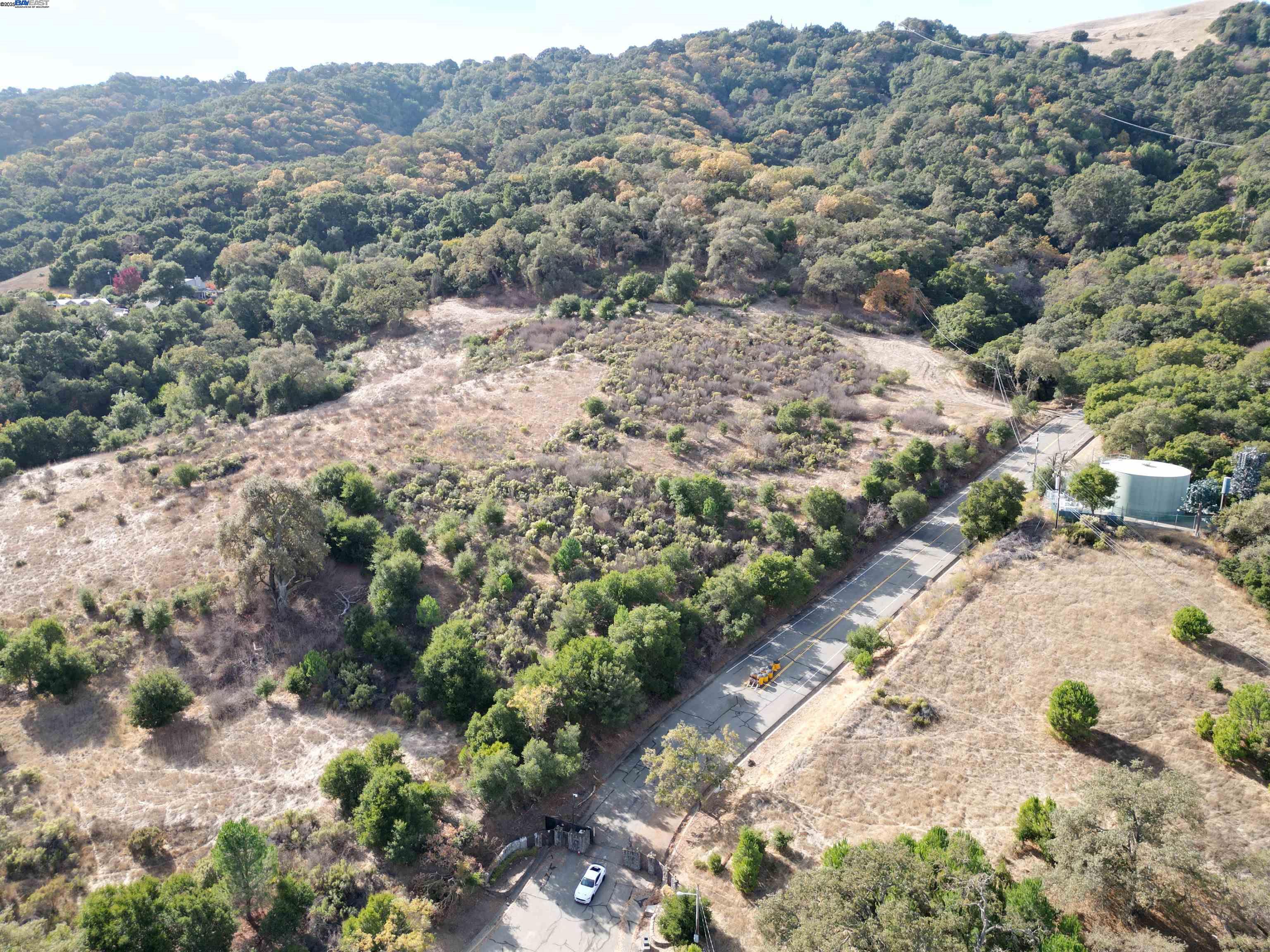 Detail Gallery Image 17 of 25 For 3984 Foothill Rd, Pleasanton,  CA 94588 - – Beds | – Baths