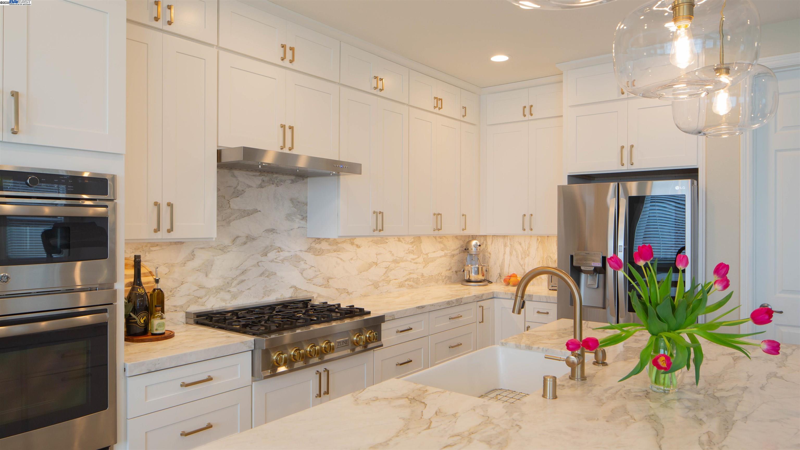 Detail Gallery Image 18 of 27 For 1052 Moss Ln, Lathrop,  CA 95330 - 5 Beds | 3 Baths