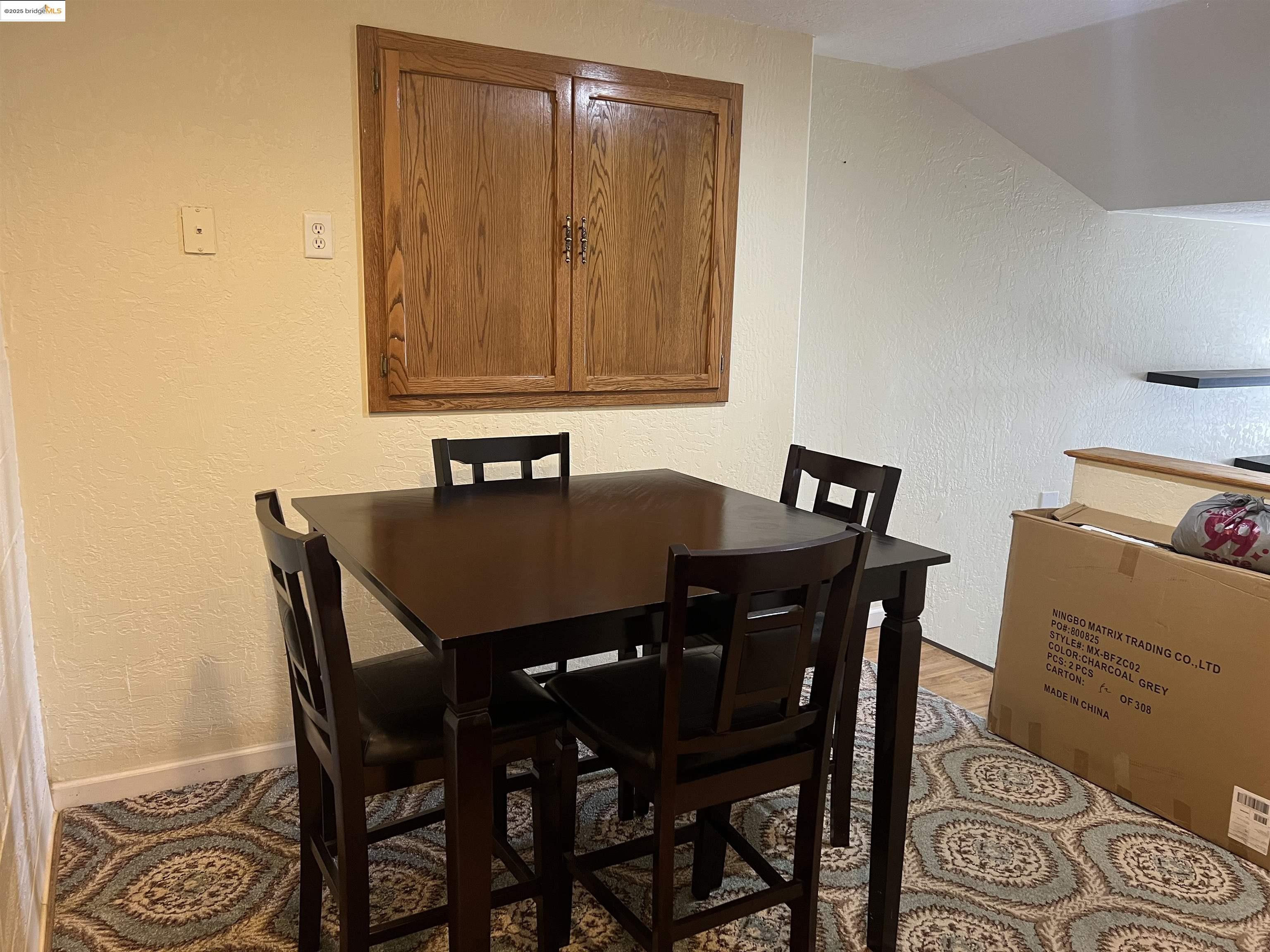 Detail Gallery Image 12 of 43 For 20384 Canyonview Dr, Tuolumne,  CA 95479 - 4 Beds | 3 Baths