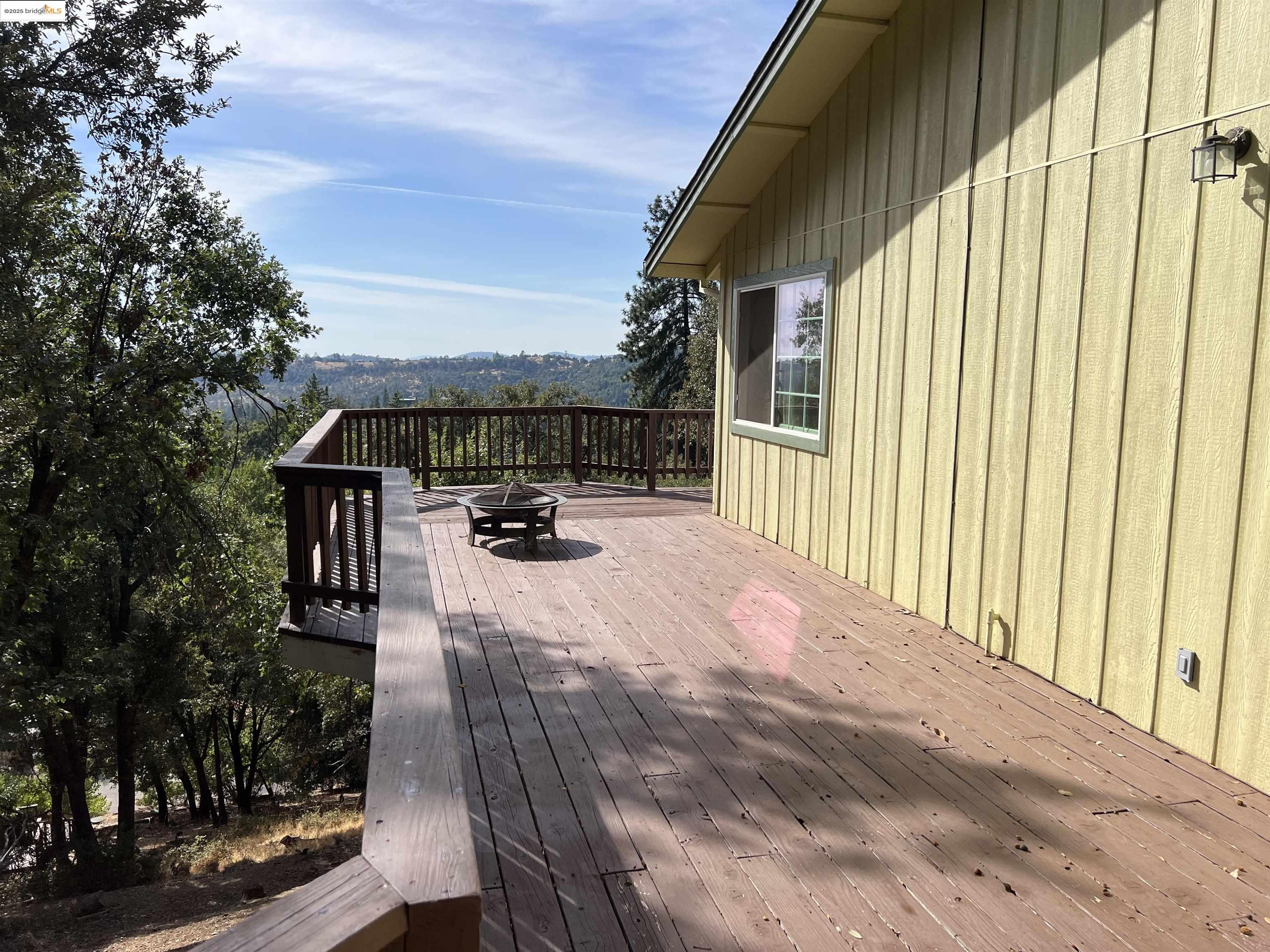 Detail Gallery Image 35 of 43 For 20384 Canyonview Dr, Tuolumne,  CA 95479 - 4 Beds | 3 Baths