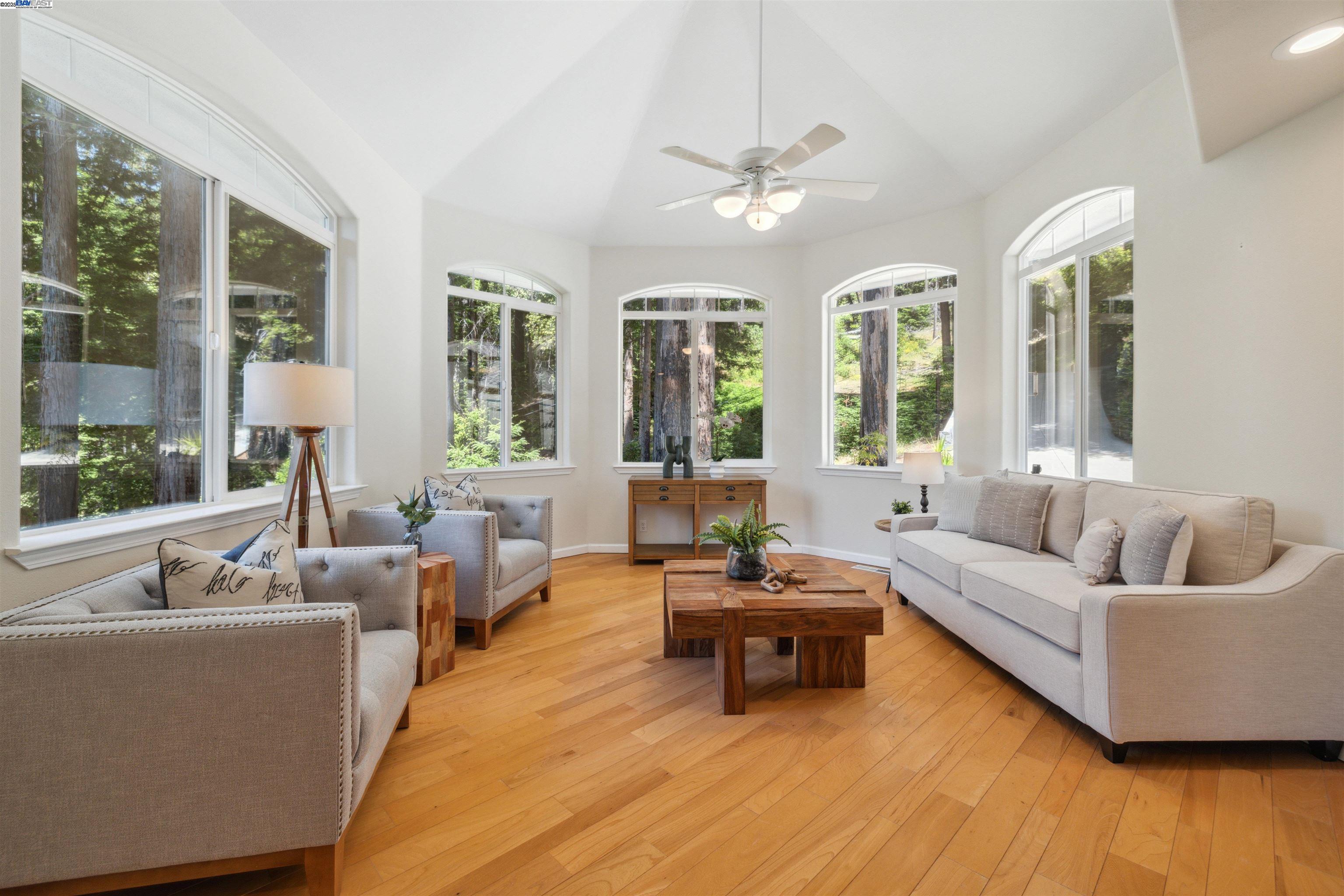 Detail Gallery Image 4 of 55 For 716 Dry Well Rd, Boulder Creek,  CA 95006 - 4 Beds | 2/1 Baths