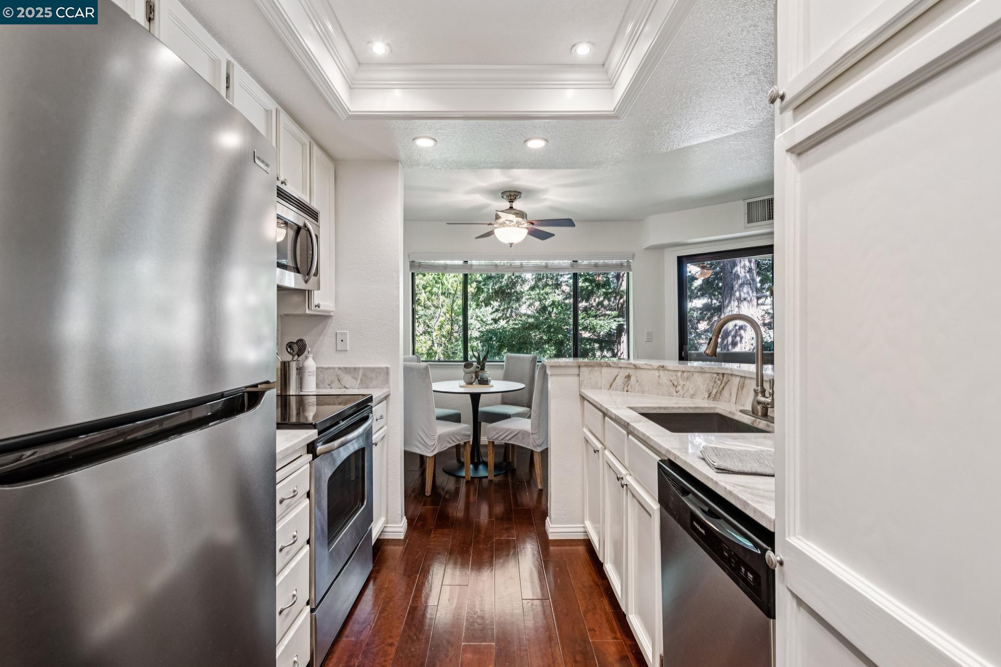 Photo #13: 41112915 Listing: Photo #13
