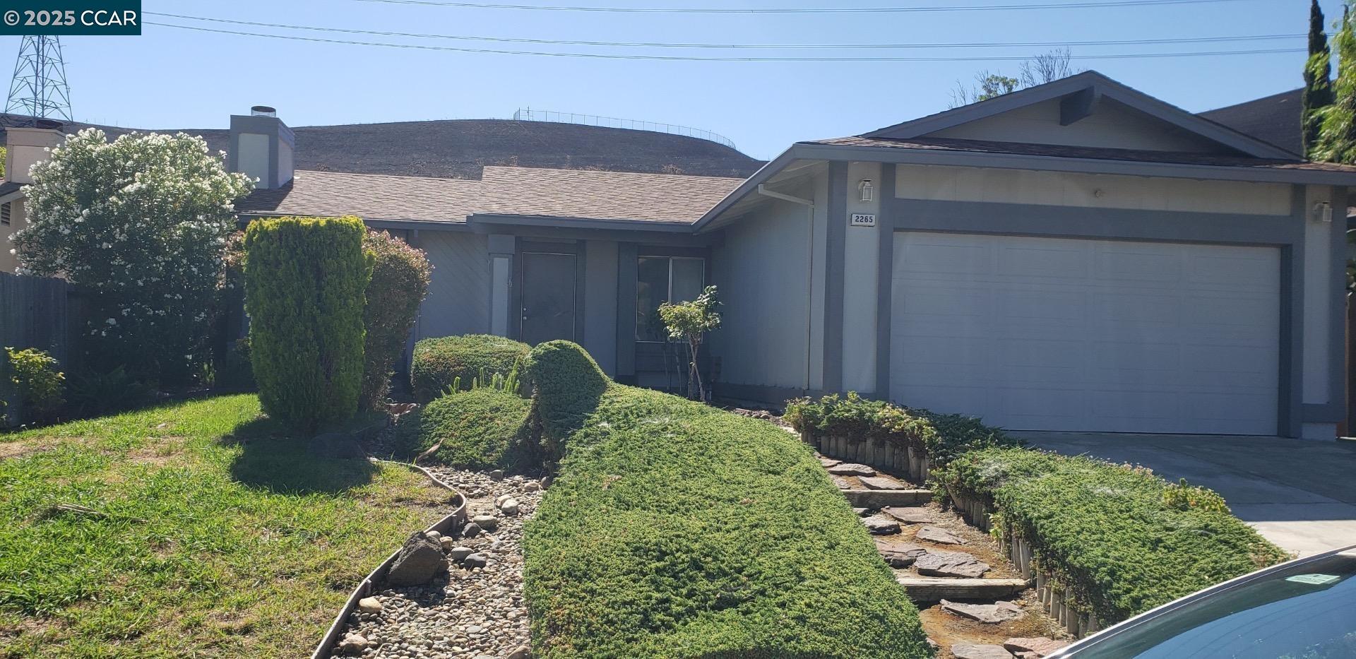 Front Image Thumbnail for CC41112917