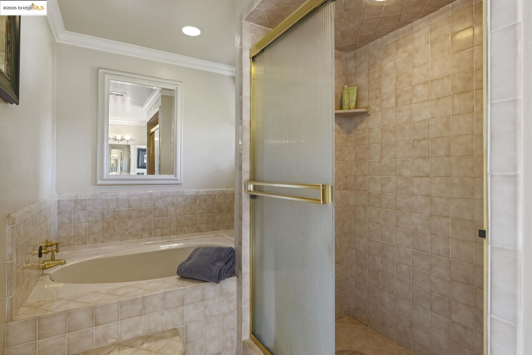 Detail Gallery Image 26 of 44 For 13299 Curry Ave, Lodi,  CA 95240 - 3 Beds | 4 Baths