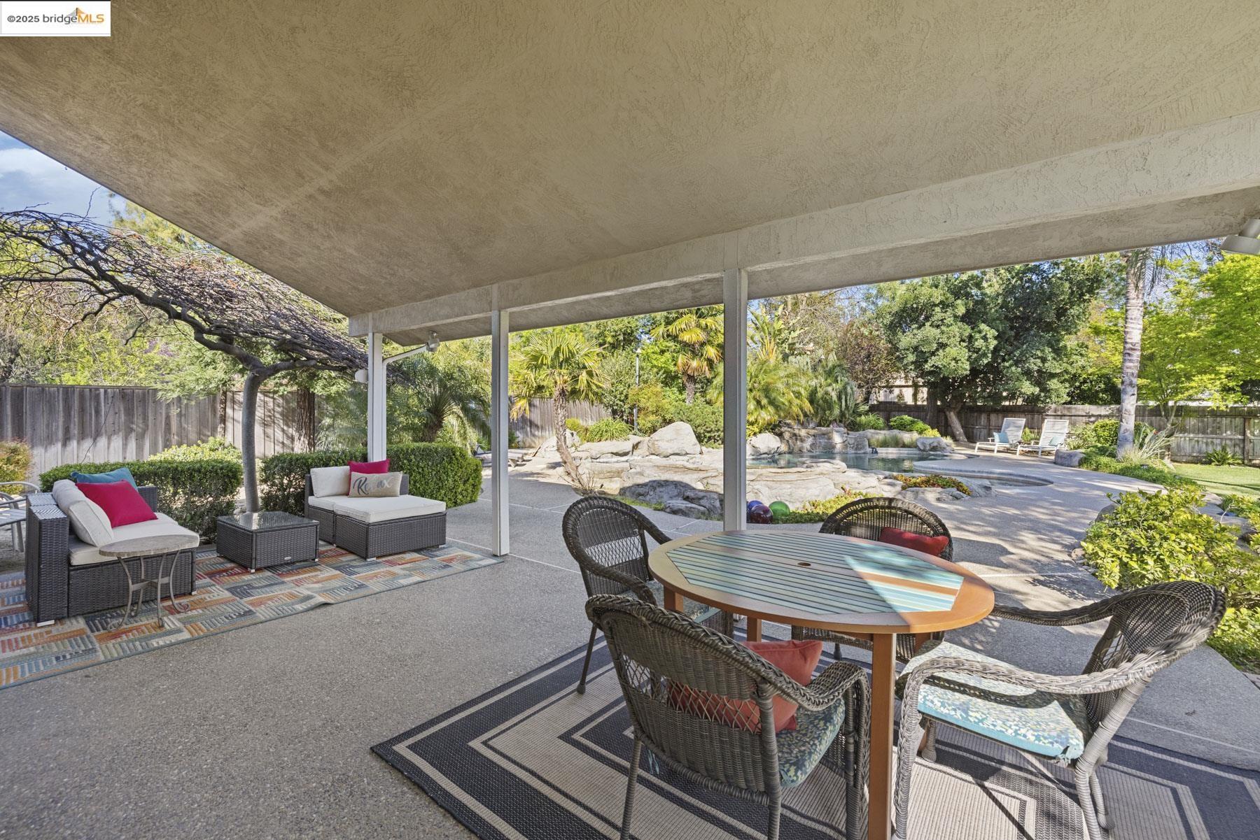 Detail Gallery Image 38 of 44 For 13299 Curry Ave, Lodi,  CA 95240 - 3 Beds | 4 Baths