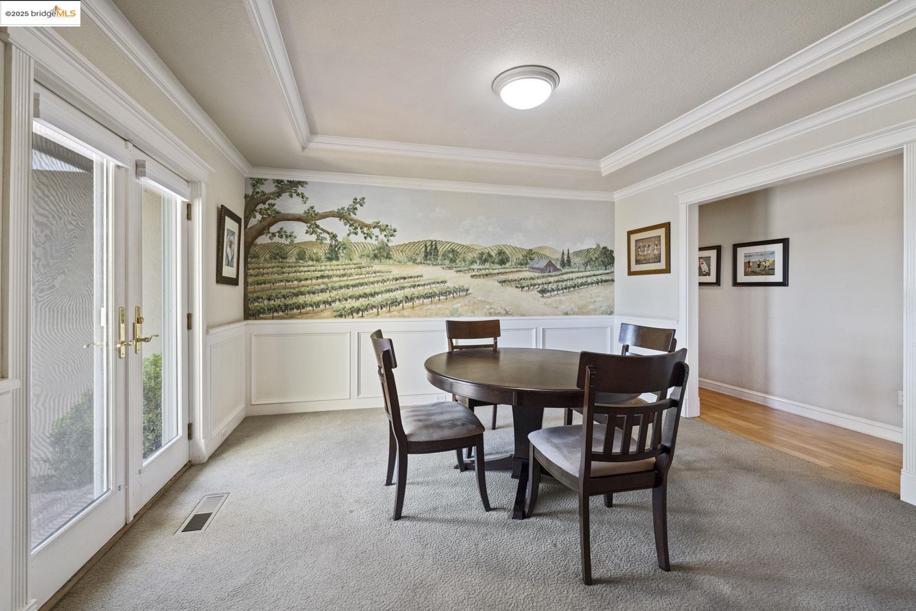 Detail Gallery Image 9 of 44 For 13299 Curry Ave, Lodi,  CA 95240 - 3 Beds | 4 Baths