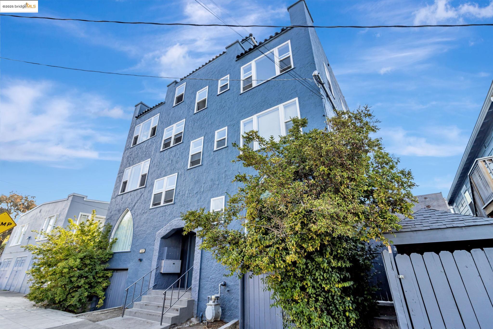 Detail Gallery Image 35 of 35 For 1360 Berkeley Way, Berkeley,  CA 94702 - – Beds | – Baths