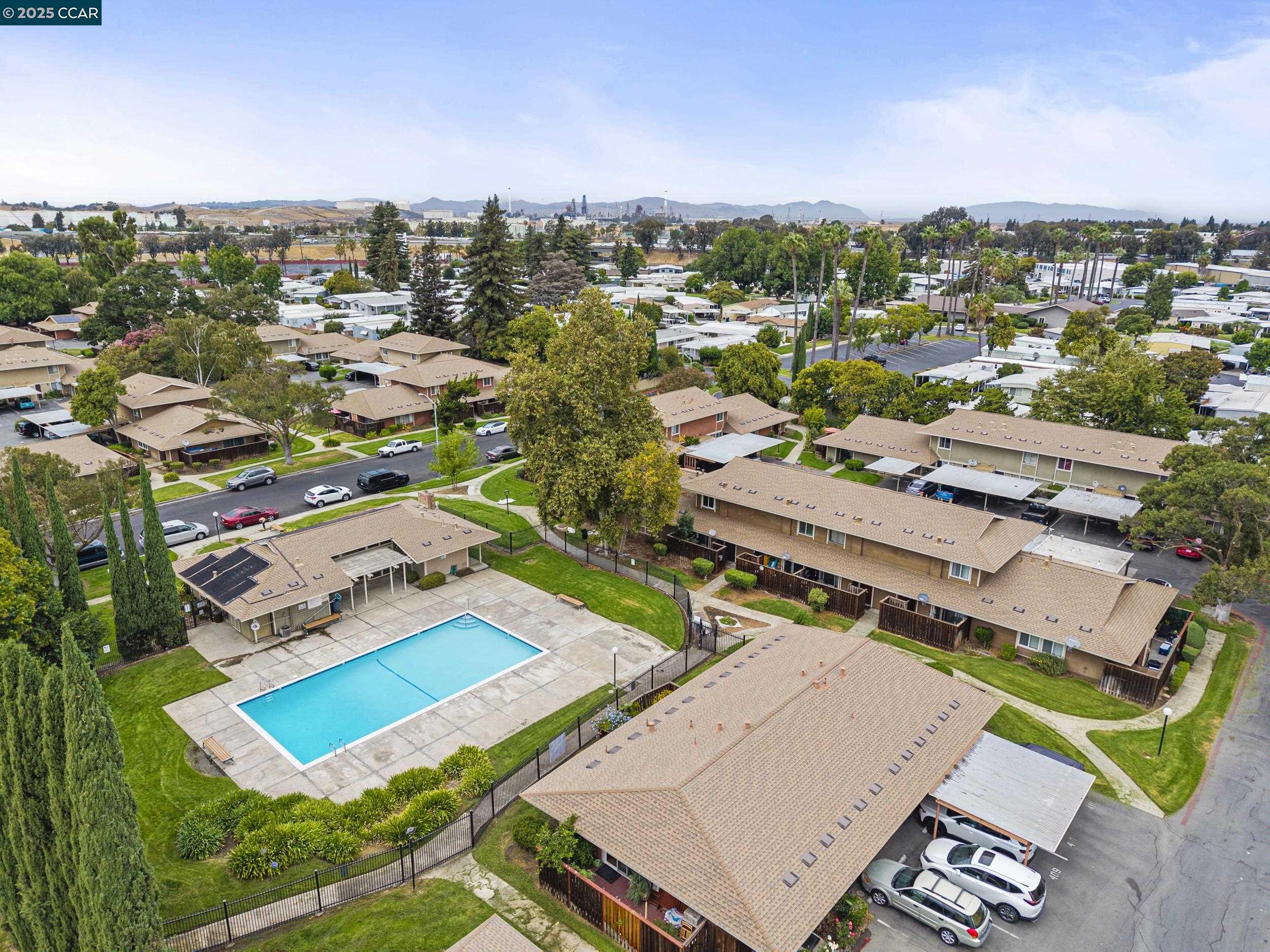 Photo #7: 41112926 Listing: Photo #7