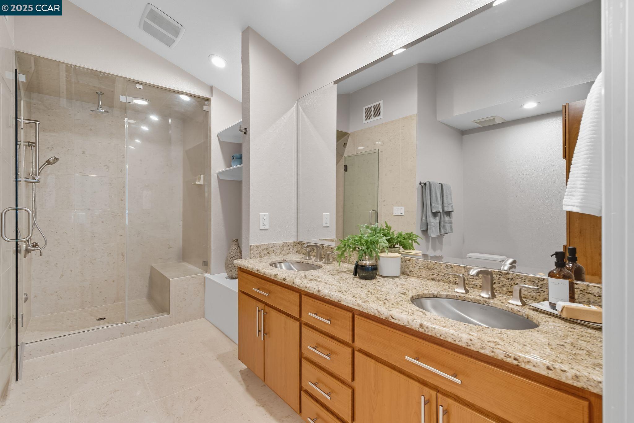 Photo #20: 41112927 Listing: Photo #20