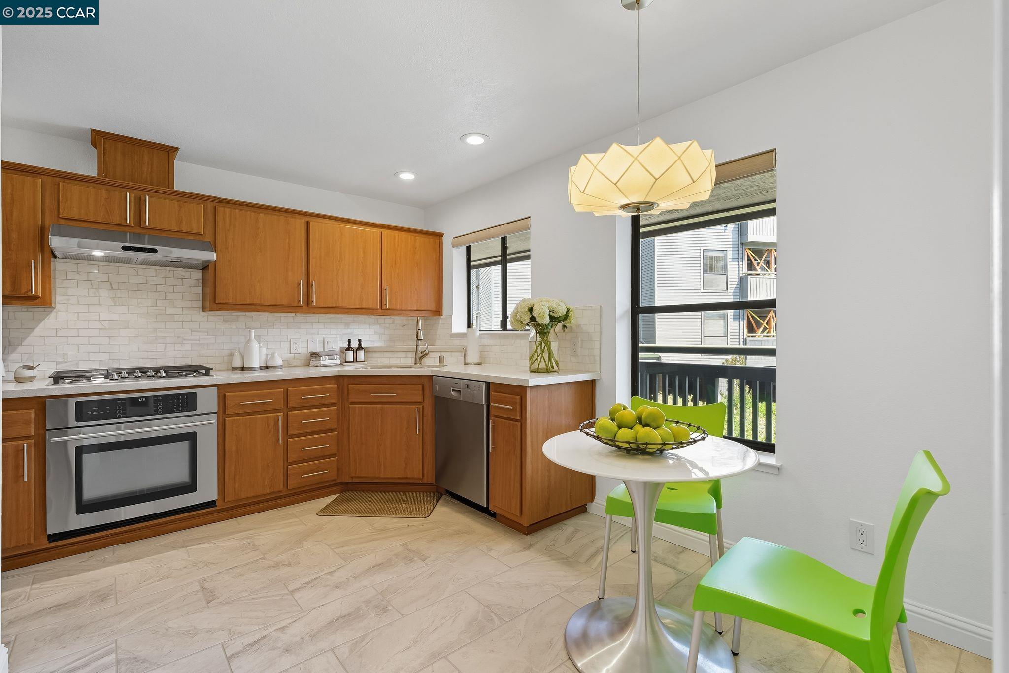 Photo #3: 41112927 Listing 