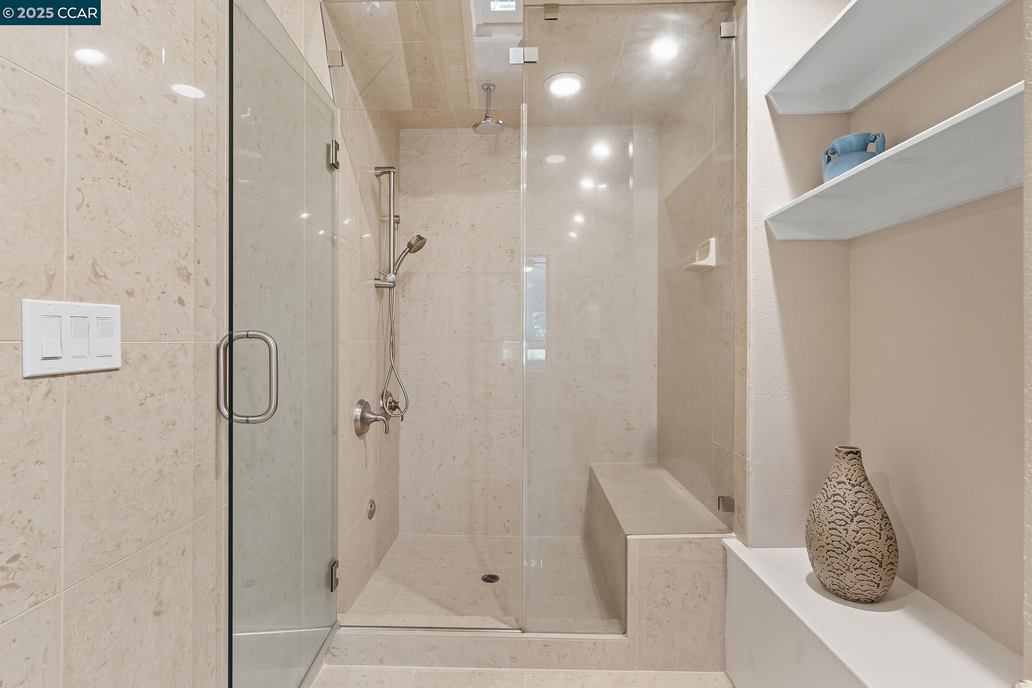 Photo #21: 41112927 Listing: Photo #21