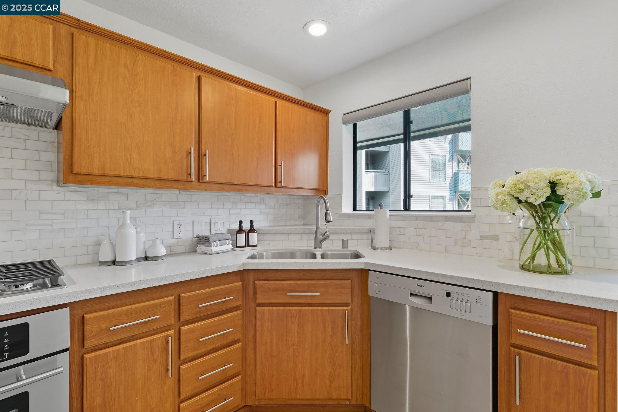 Photo #6: 41112927 Listing 