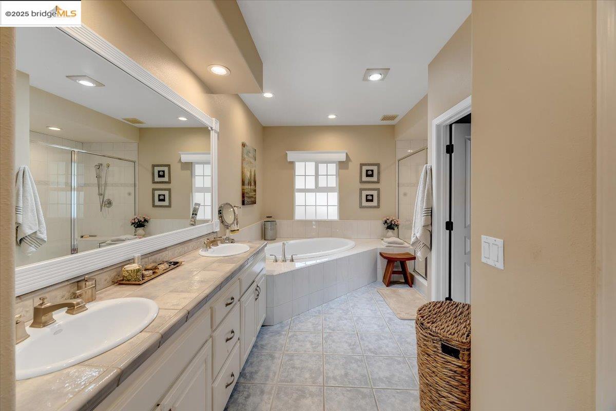 Detail Gallery Image 31 of 60 For 544 Springhouse Dr., Angels Camp,  CA 95222 - 3 Beds | 2 Baths