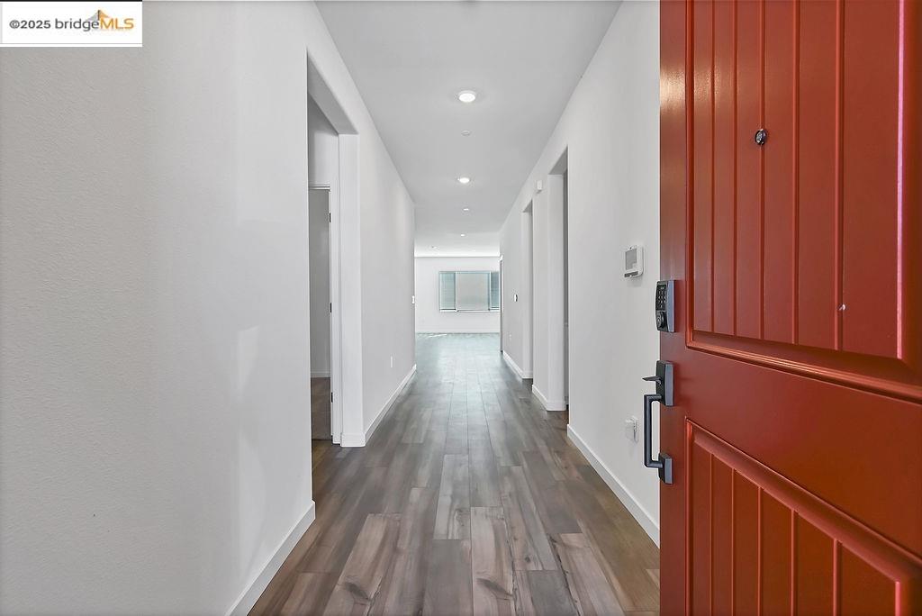 Detail Gallery Image 2 of 13 For 354 Astilbe Street, Discovery Bay,  CA 94505 - 3 Beds | 2 Baths