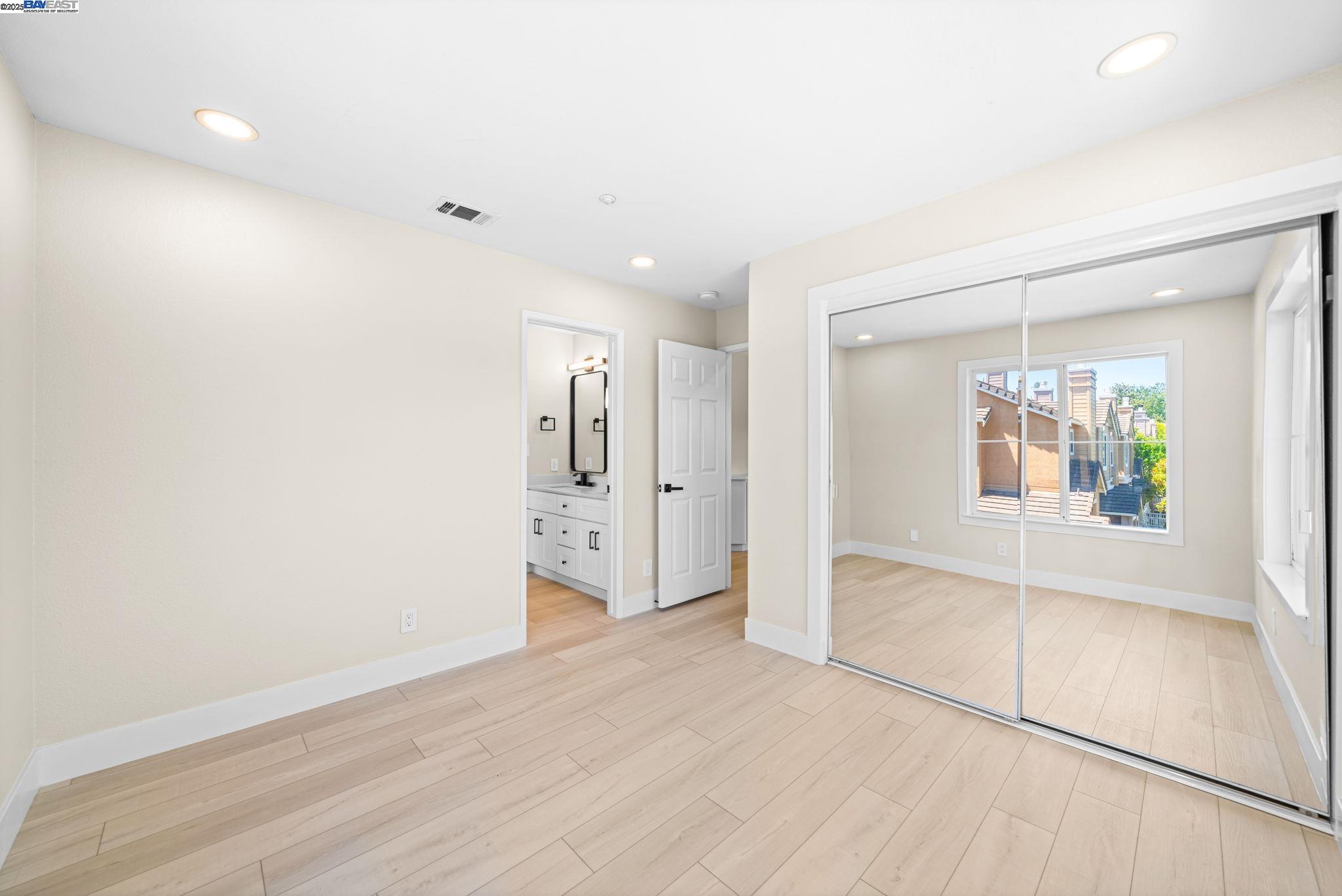 Photo #25: 41112977 Listing: Photo #25