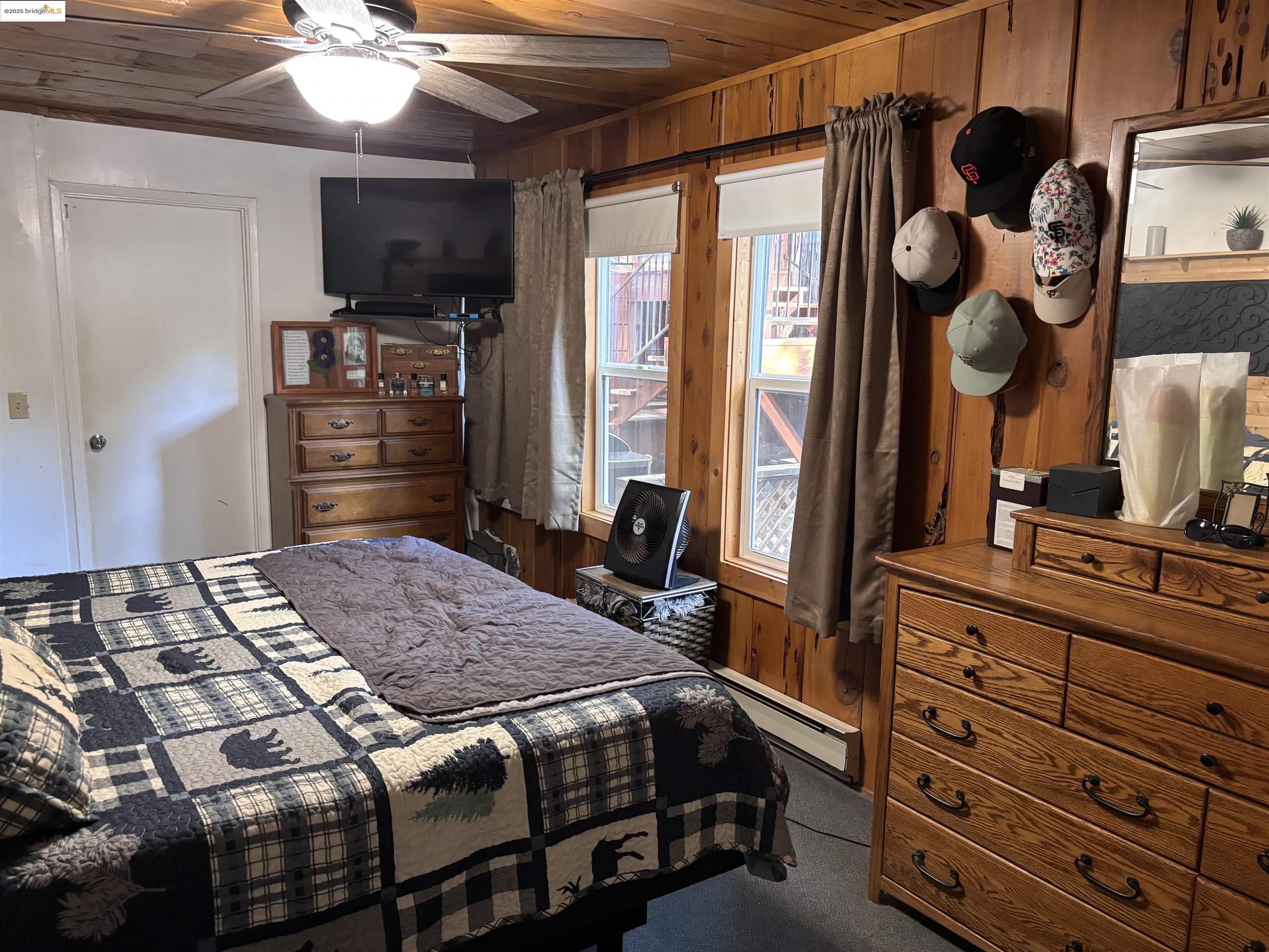 Detail Gallery Image 15 of 28 For 26131 Snow, Long Barn,  CA 95335 - 4 Beds | 2 Baths