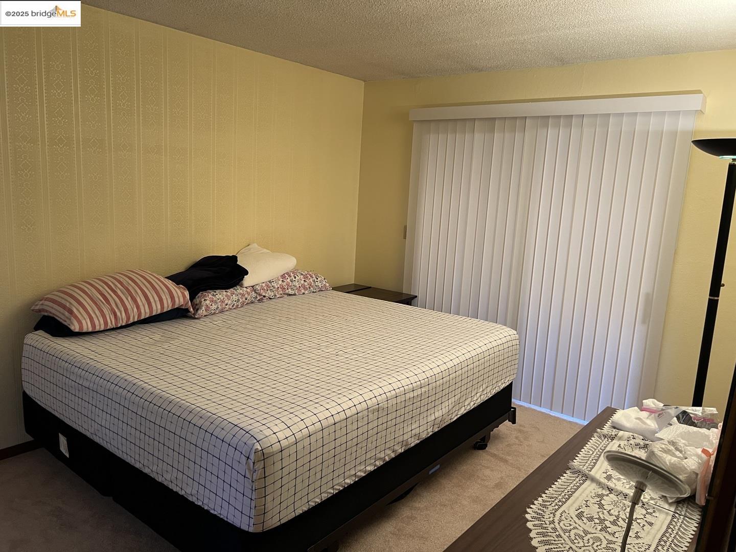 Detail Gallery Image 7 of 11 For 1387 Matheson Dr, South Lake Tahoe,  CA 96150 - 4 Beds | 2 Baths