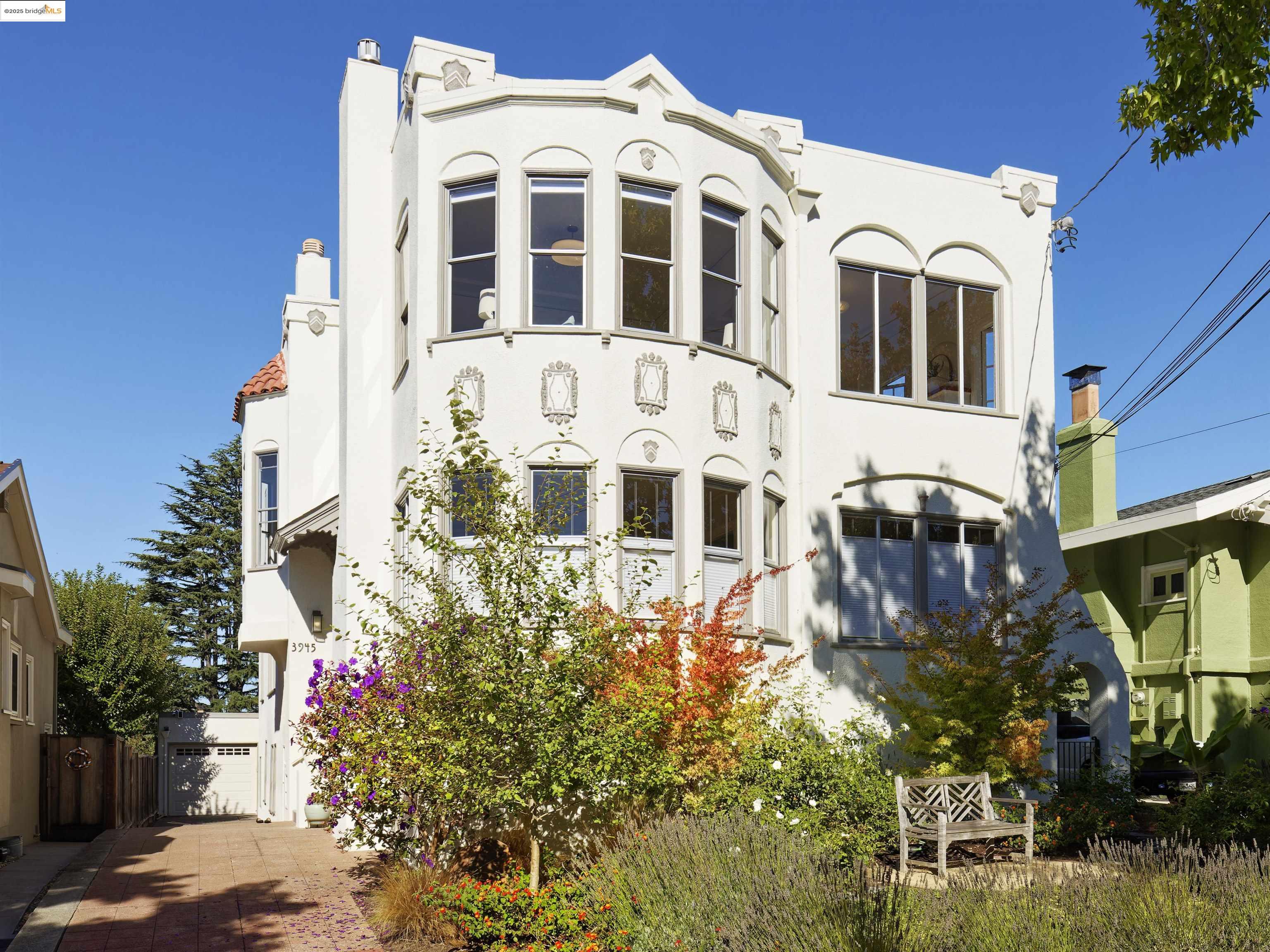 Front Image Thumbnail for EB41113006