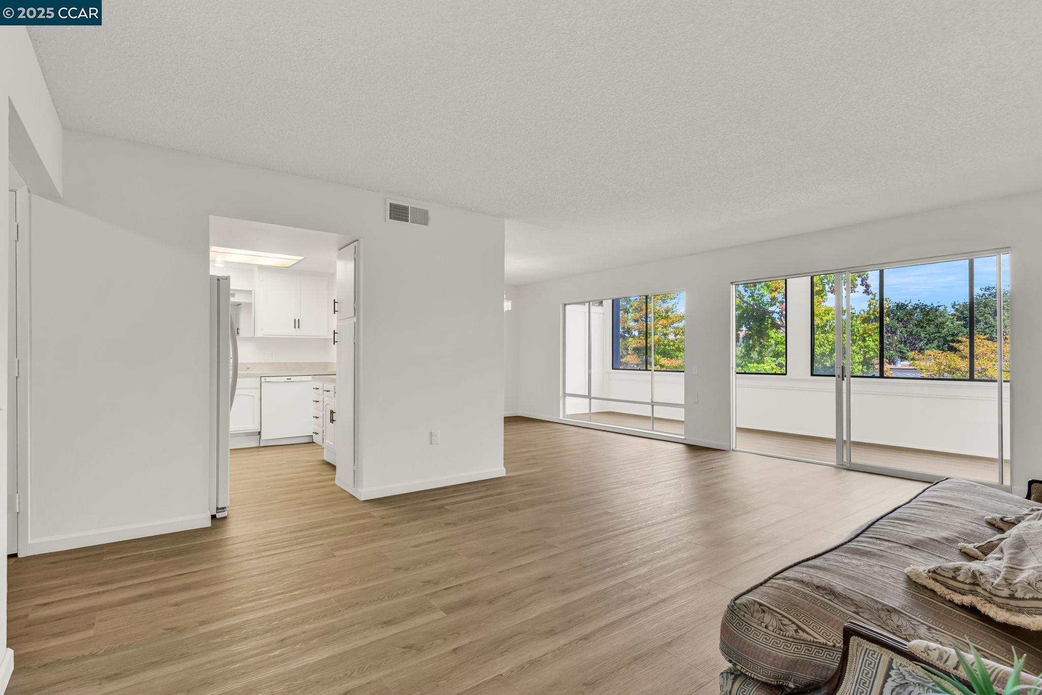 Photo #13: 41113007 Listing: Photo #13