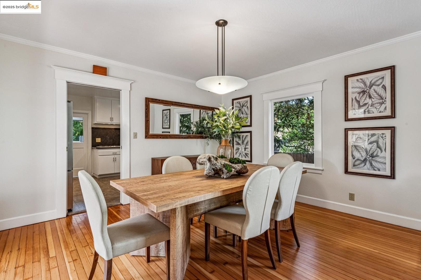 Detail Gallery Image 16 of 43 For 1296 Monterey Ave, Berkeley,  CA 94707 - 4 Beds | 2/1 Baths