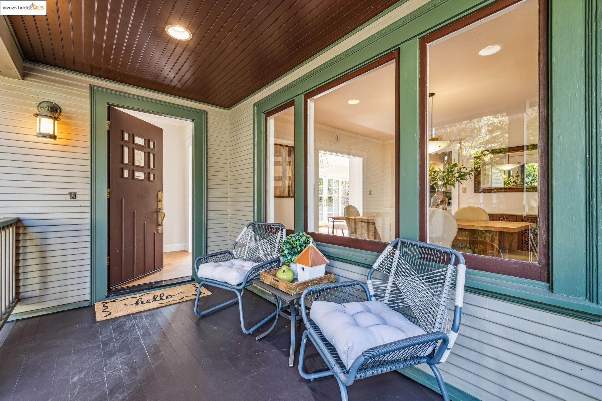 Detail Gallery Image 40 of 43 For 1296 Monterey Ave, Berkeley,  CA 94707 - 4 Beds | 2/1 Baths