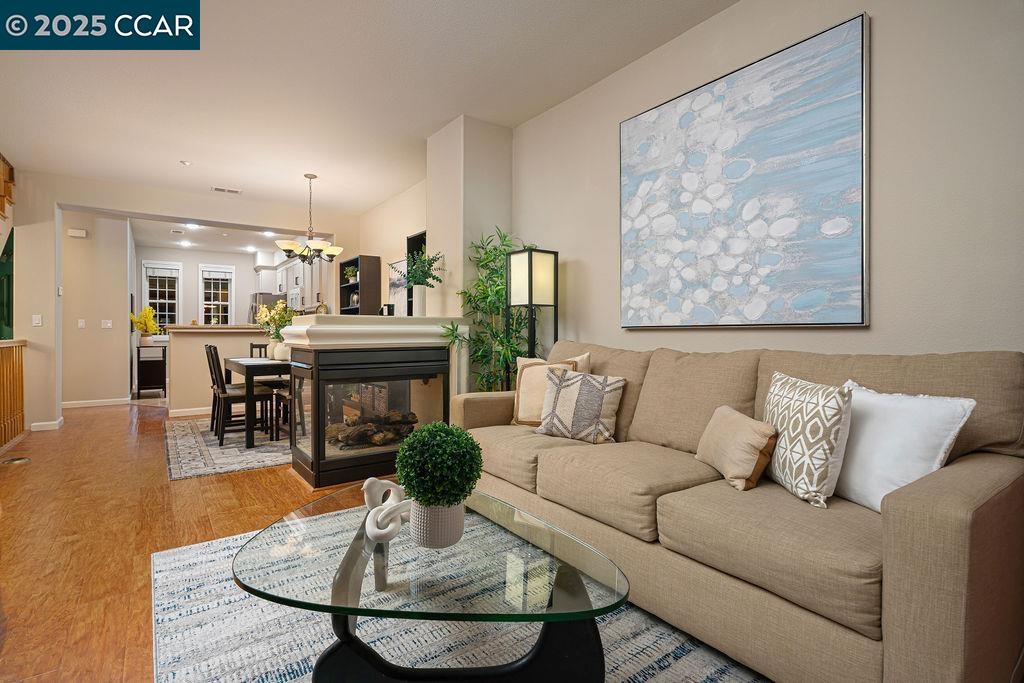 Photo #2: 41113017 Listing 