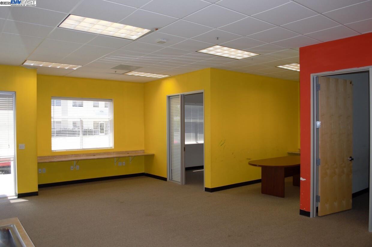 Detail Gallery Image 3 of 9 For 405 Boulder Ct, Pleasanton,  CA 94566 - – Beds | – Baths