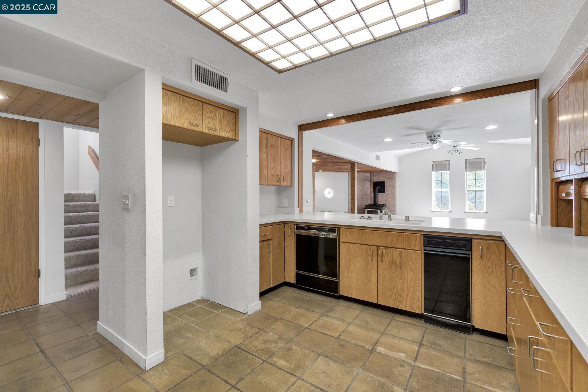 Detail Gallery Image 24 of 60 For 6743 N Dolores, Fresno,  CA 93711 - 5 Beds | 3/1 Baths