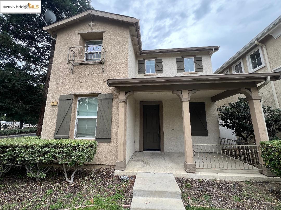 Front Image Thumbnail for EB41113034