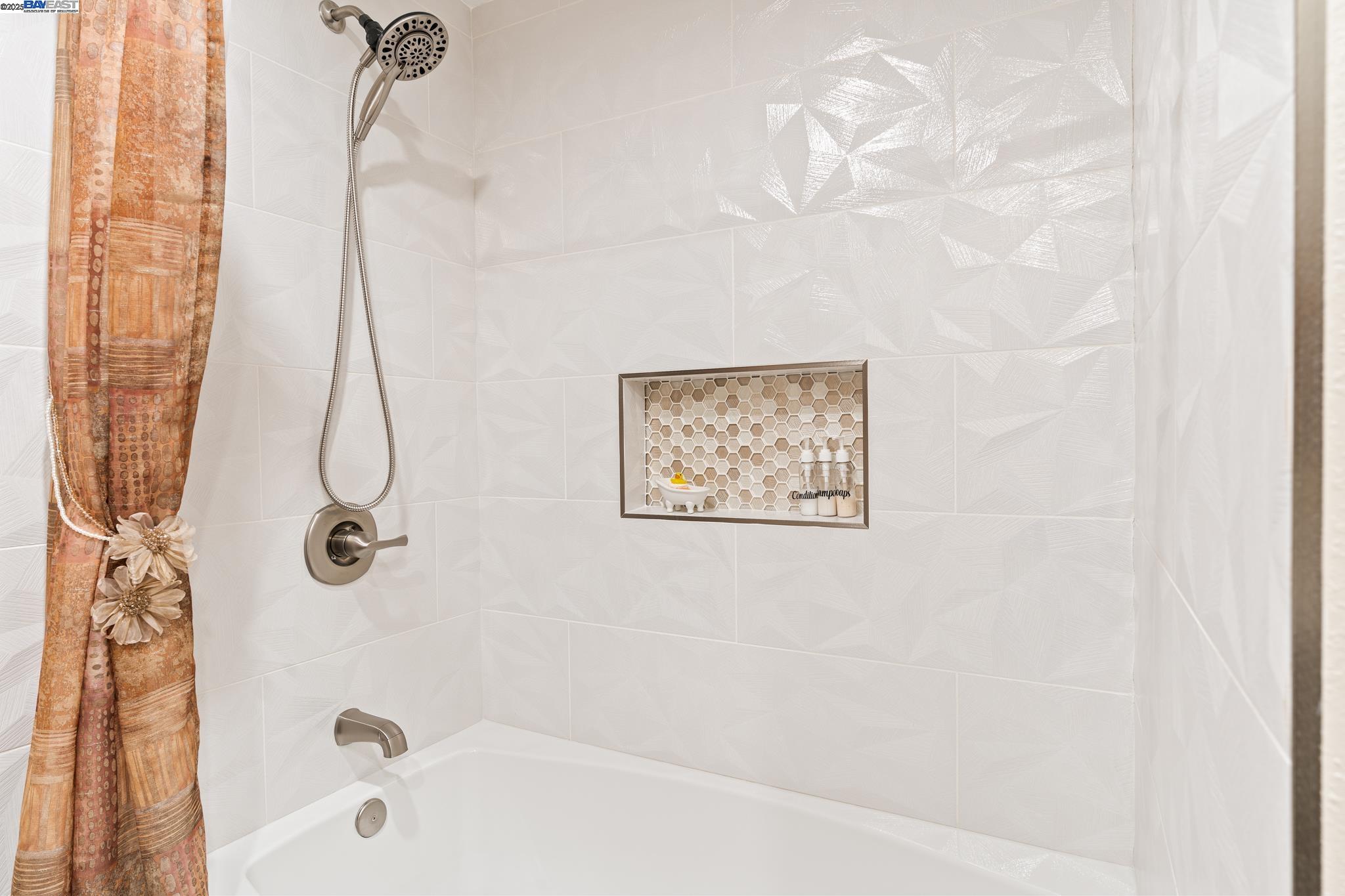 Detail Gallery Image 35 of 46 For 1291 Xavier Ave, Hayward,  CA 94545 - 4 Beds | 3 Baths