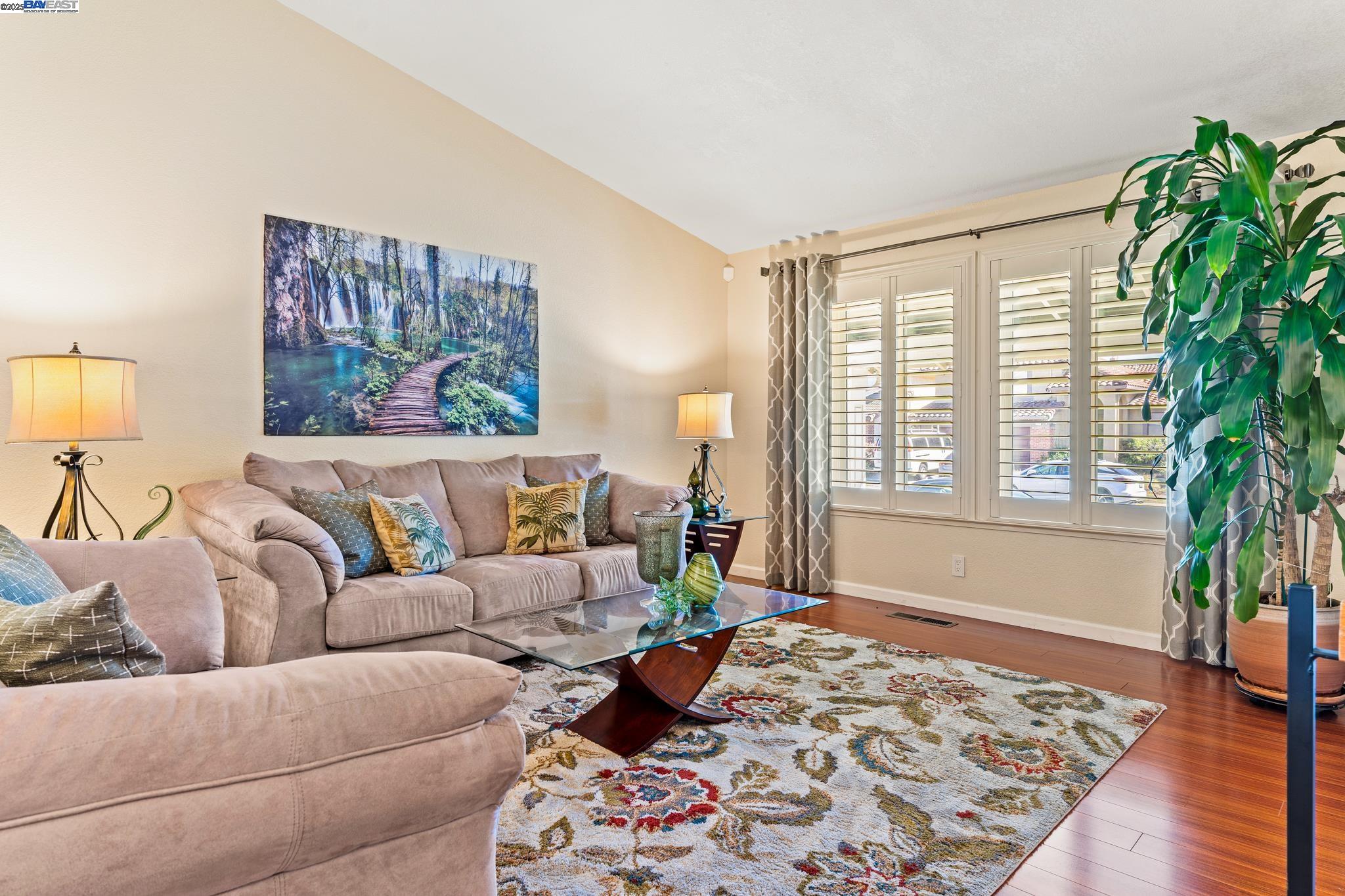 Detail Gallery Image 7 of 46 For 1291 Xavier Ave, Hayward,  CA 94545 - 4 Beds | 3 Baths