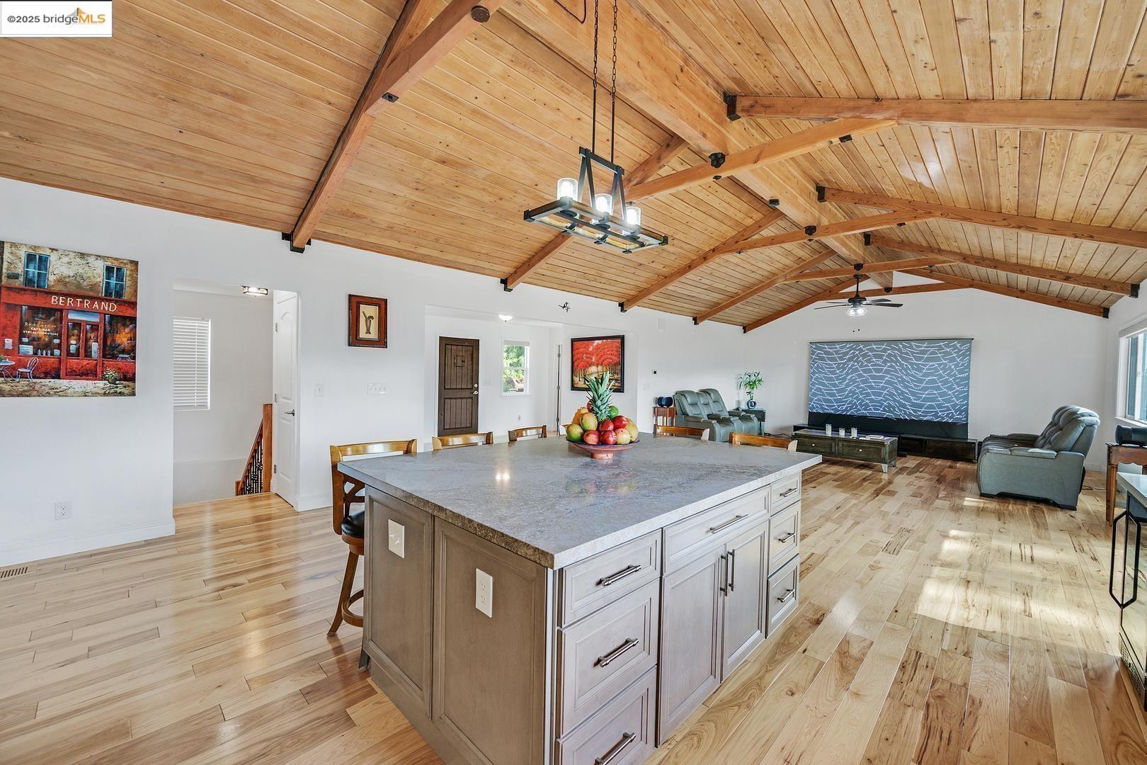 Detail Gallery Image 26 of 49 For 49 Christopher Ct, El Sobrante,  CA 94803 - 4 Beds | 3 Baths