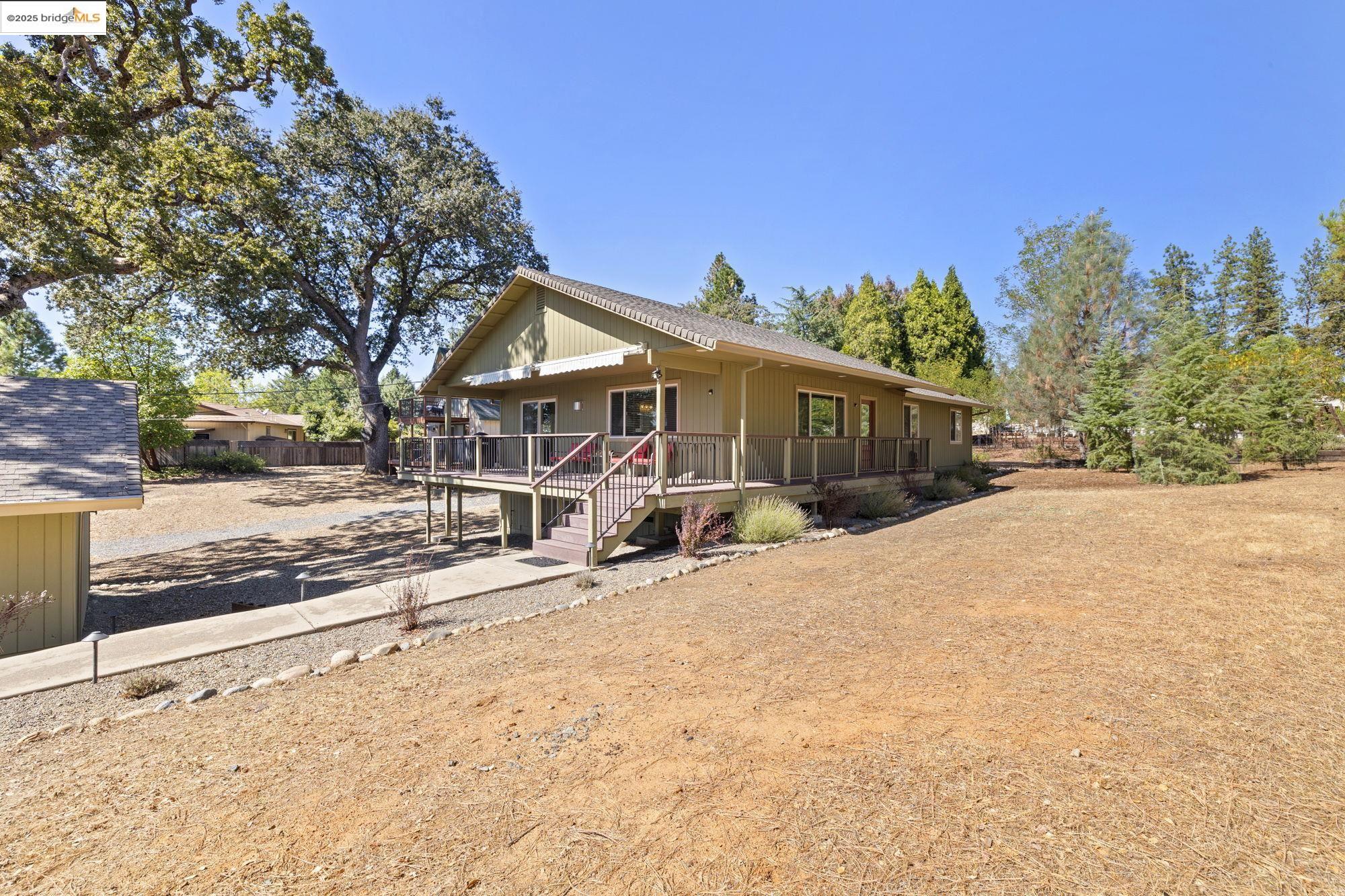 Front Image Thumbnail for EB41113051