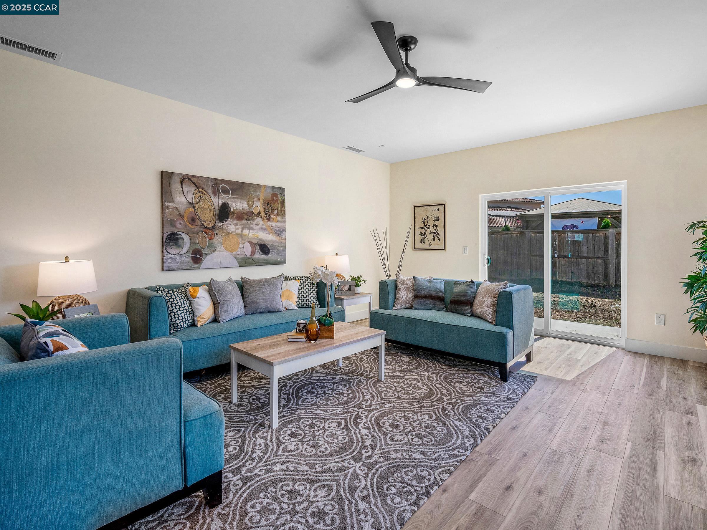 Detail Gallery Image 16 of 35 For 2222 Armus St, Woodland,  CA 95776 - 4 Beds | 3 Baths