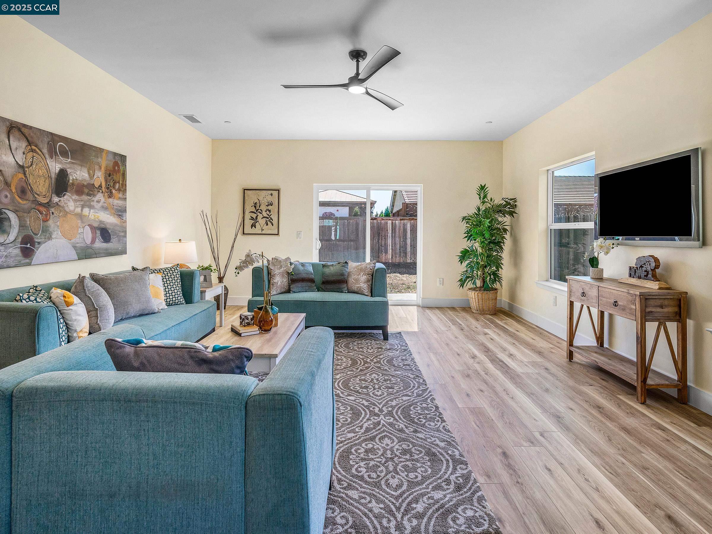 Detail Gallery Image 19 of 35 For 2222 Armus St, Woodland,  CA 95776 - 4 Beds | 3 Baths