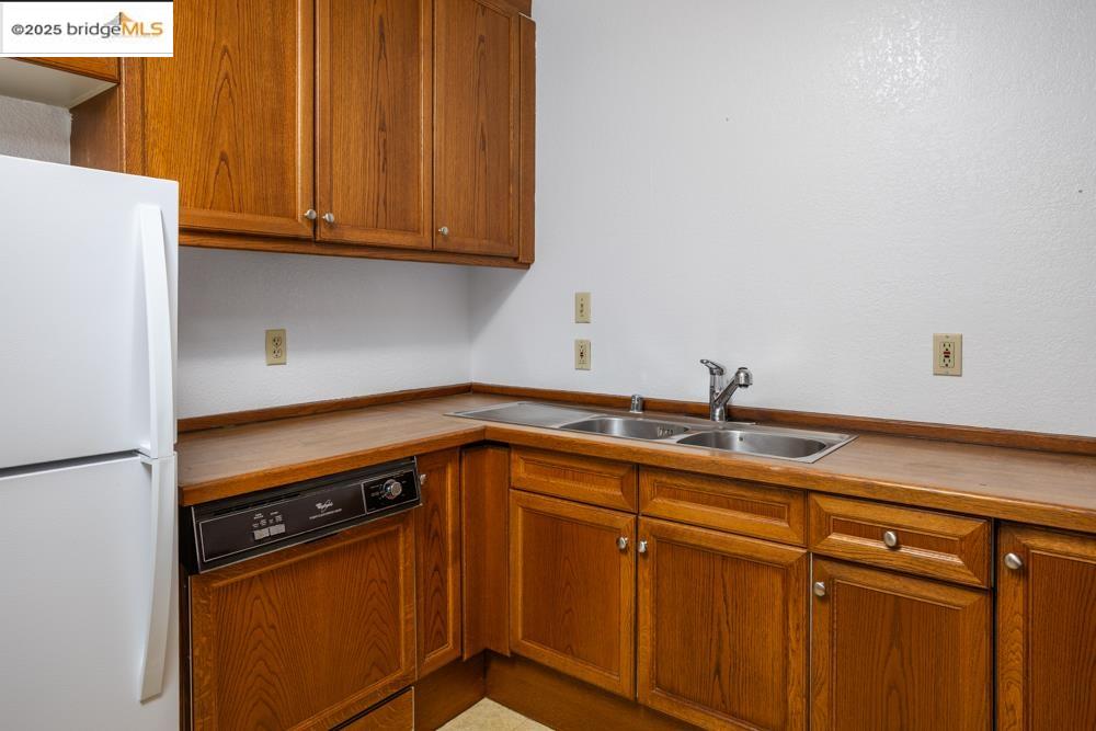 Photo #17: 41113058 Listing: Photo #17