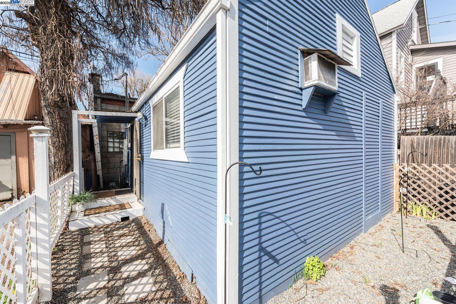 Detail Gallery Image 29 of 50 For 493 Main St., Weaverville,  CA 96093 - 1 Beds | 2/1 Baths