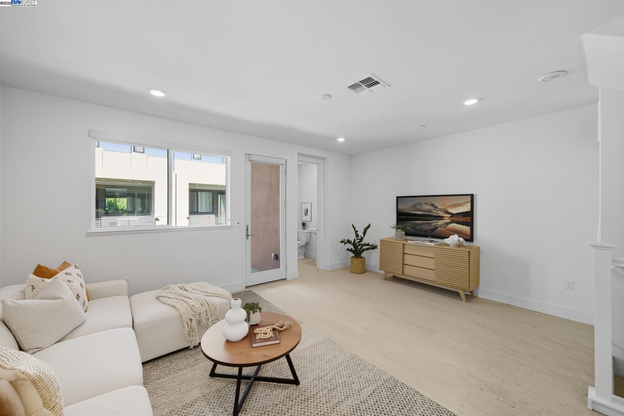 Photo #8: 41113074 Listing: Photo #8