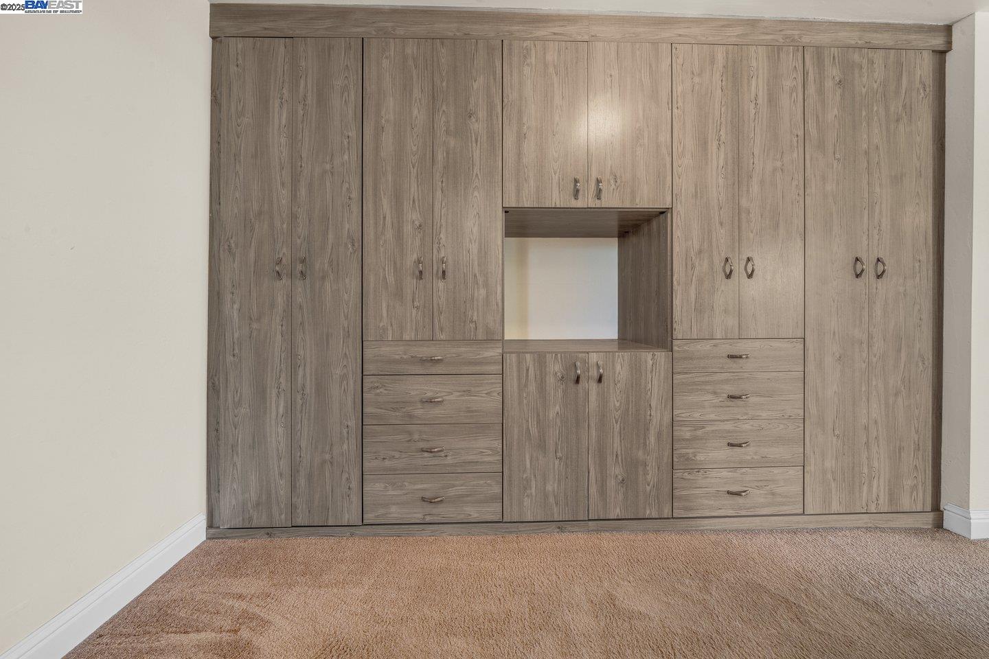 Detail Gallery Image 24 of 39 For 1876 Lynwood Dr, Concord,  CA 94519 - 4 Beds | 2 Baths