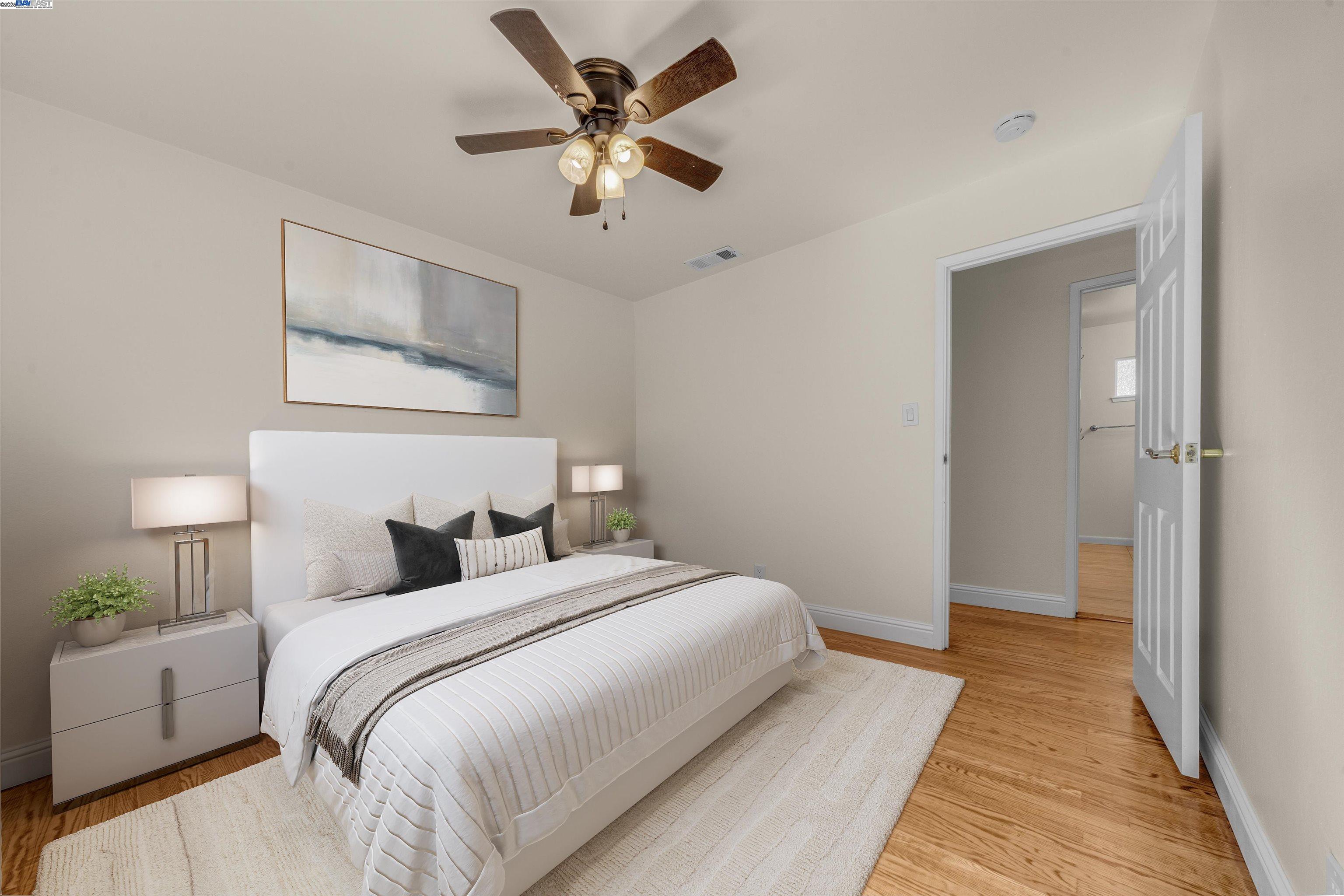 Detail Gallery Image 27 of 39 For 1876 Lynwood Dr, Concord,  CA 94519 - 4 Beds | 2 Baths