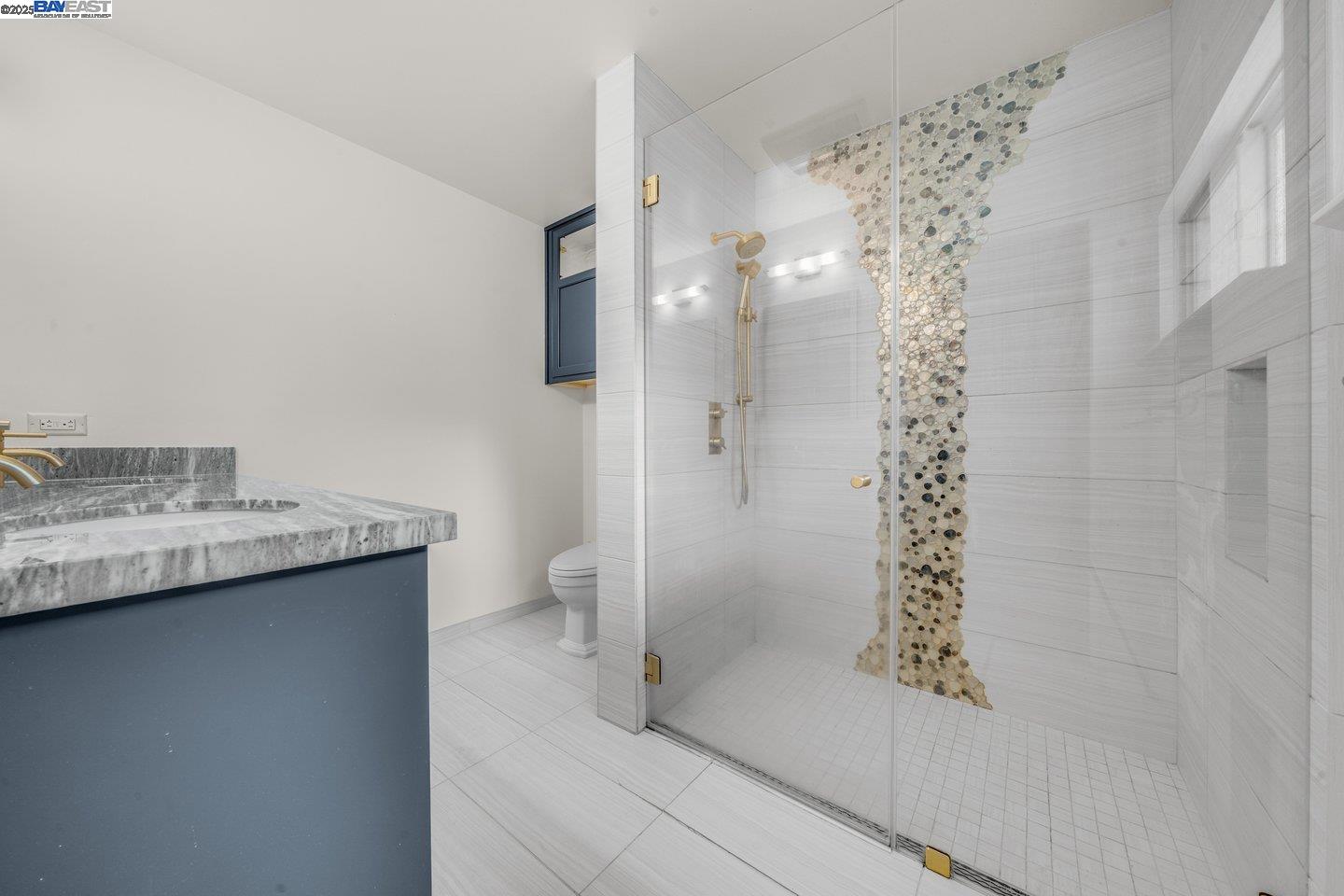 Detail Gallery Image 30 of 52 For 1876 Lynwood Dr, Concord,  CA 94519 - 4 Beds | 2 Baths