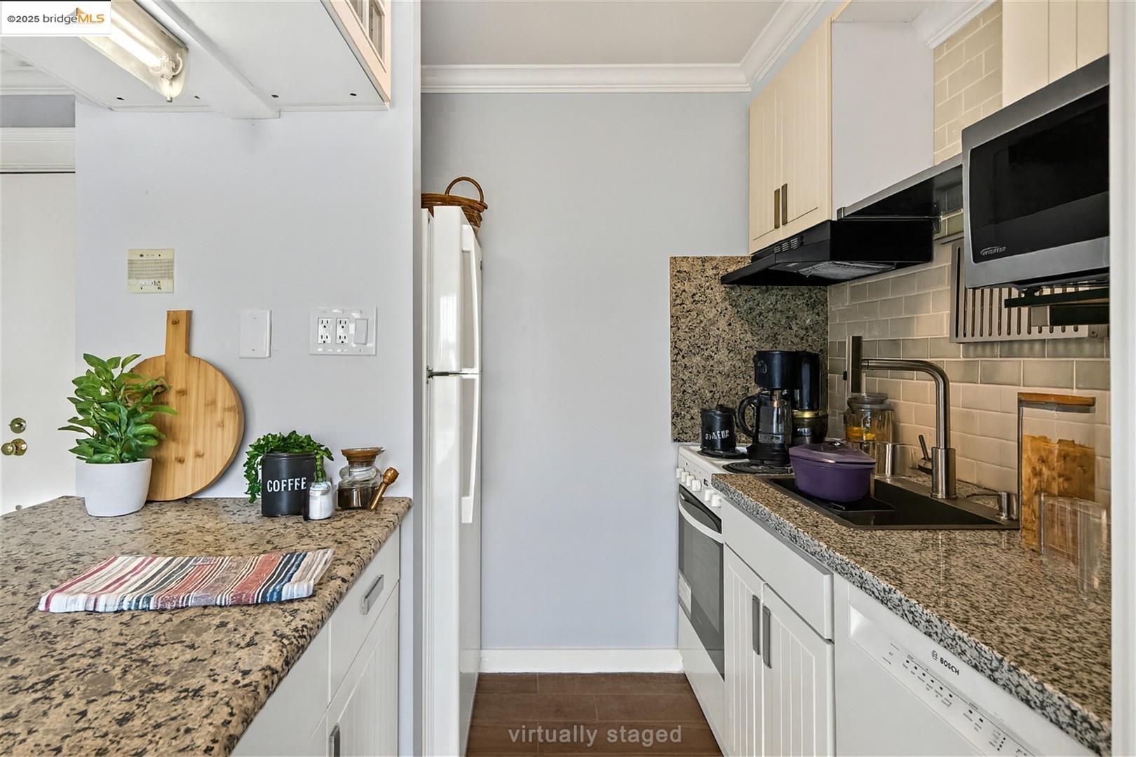 Photo #9: 41113091 Listing: Photo #9