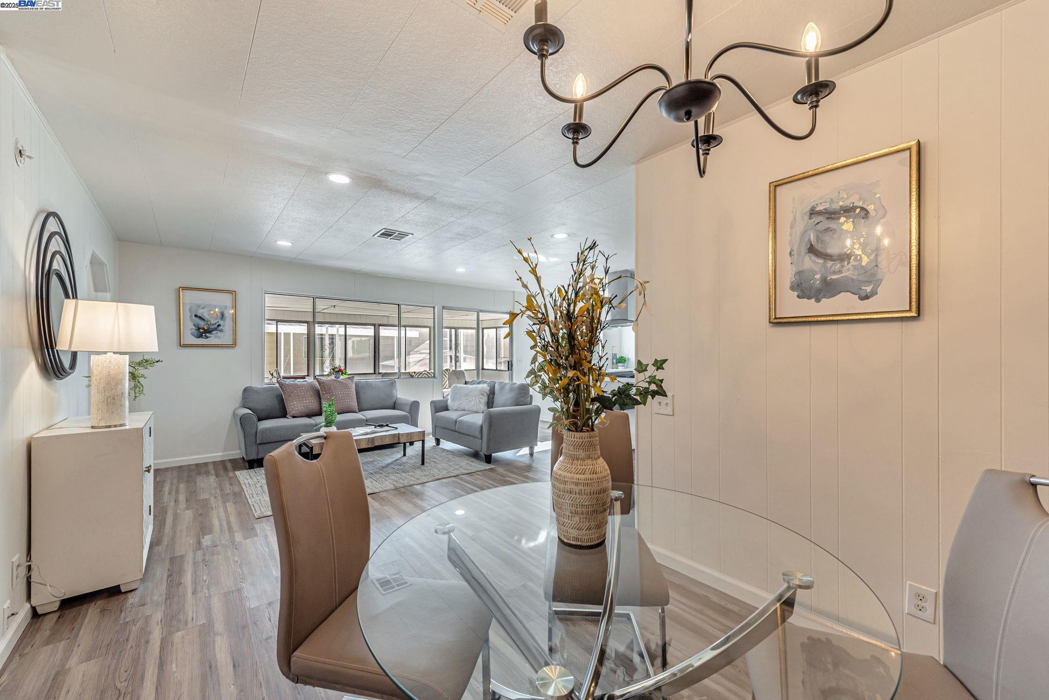 Detail Gallery Image 27 of 56 For 1111 Morse Ave Spc 17,  Sunnyvale,  CA 94089 - 2 Beds | 2 Baths